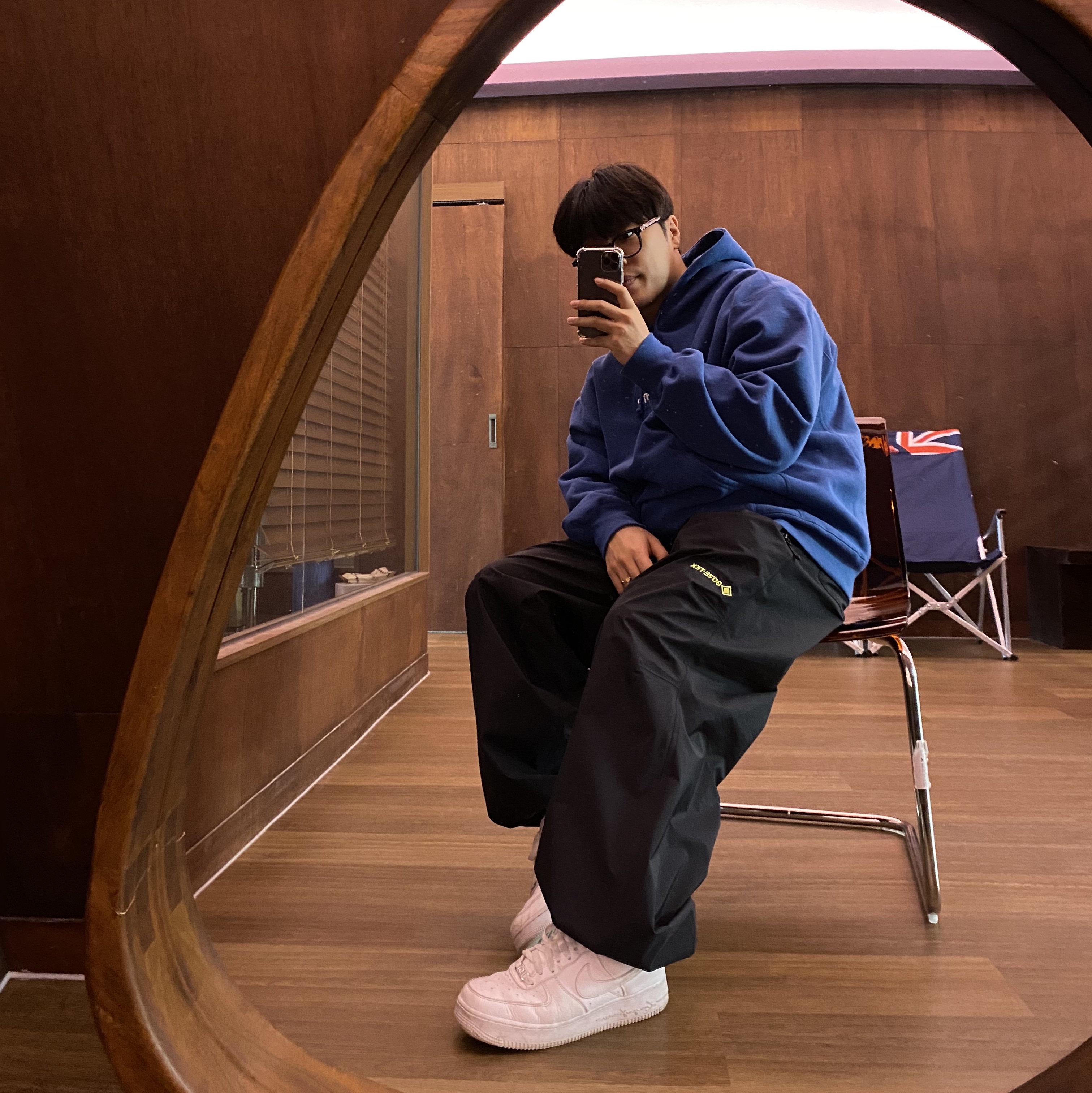 Stussy Gore-Tex Over Trouser Black 착용 스타일 - 2