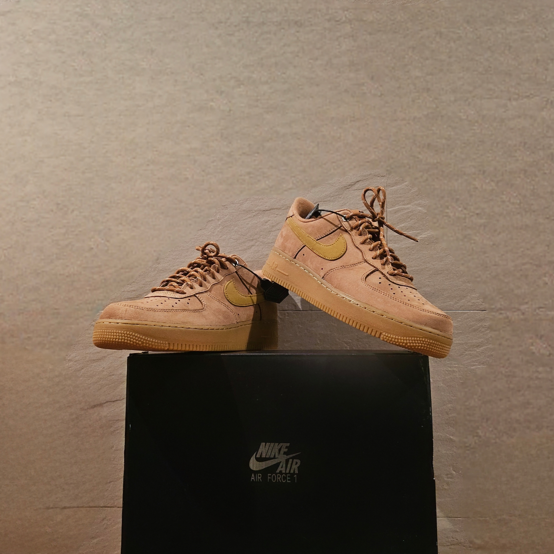 Nike Air Force 1 '07 WB Flax 착용 스타일 - 3
