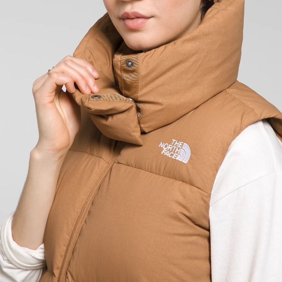 (W) The North Face Glacier Basin Vest Almond Butter 착용 스타일 - 1