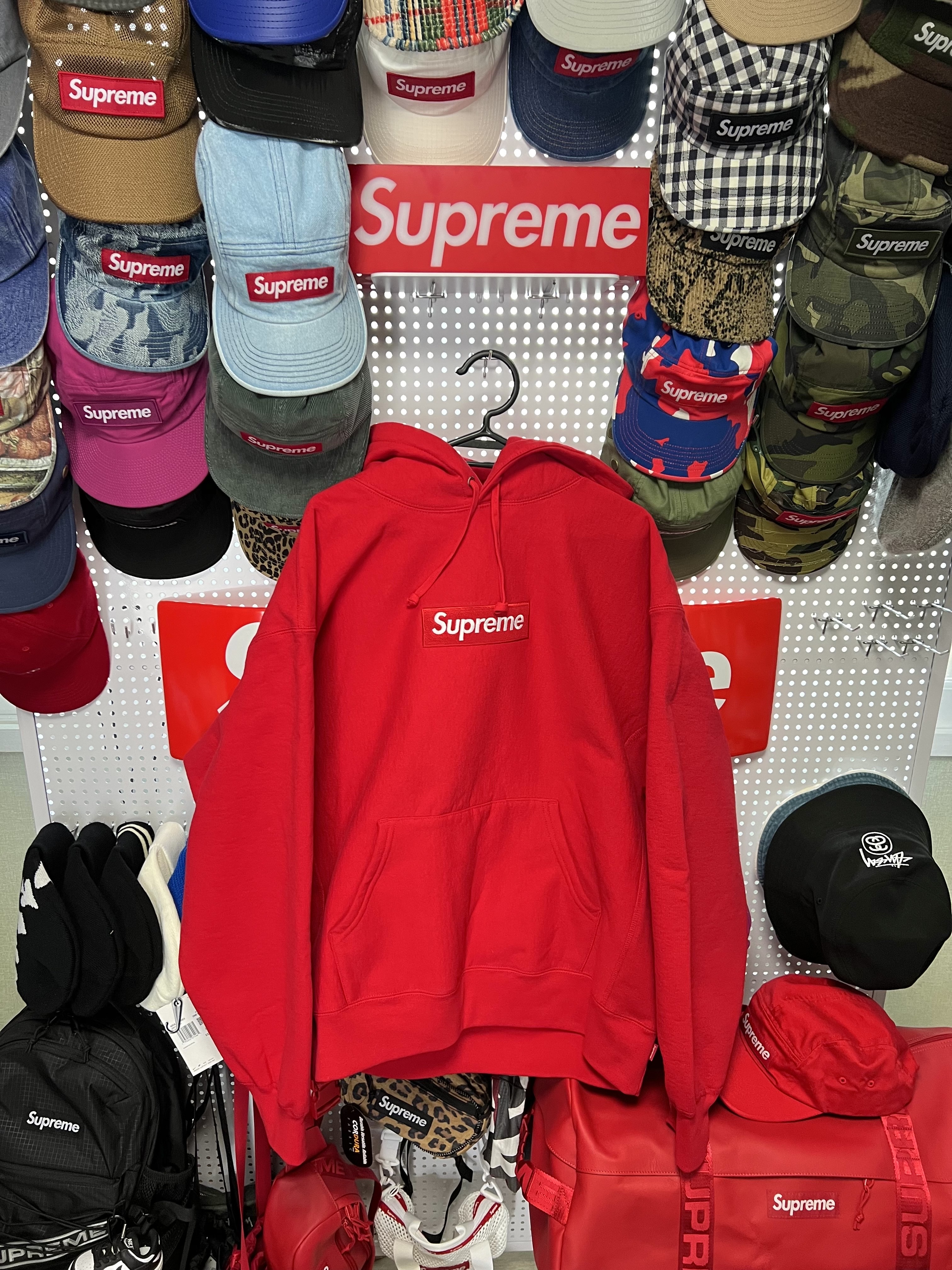 Supreme Box Logo Hooded Sweatshirt Red - 23FW 착용 스타일