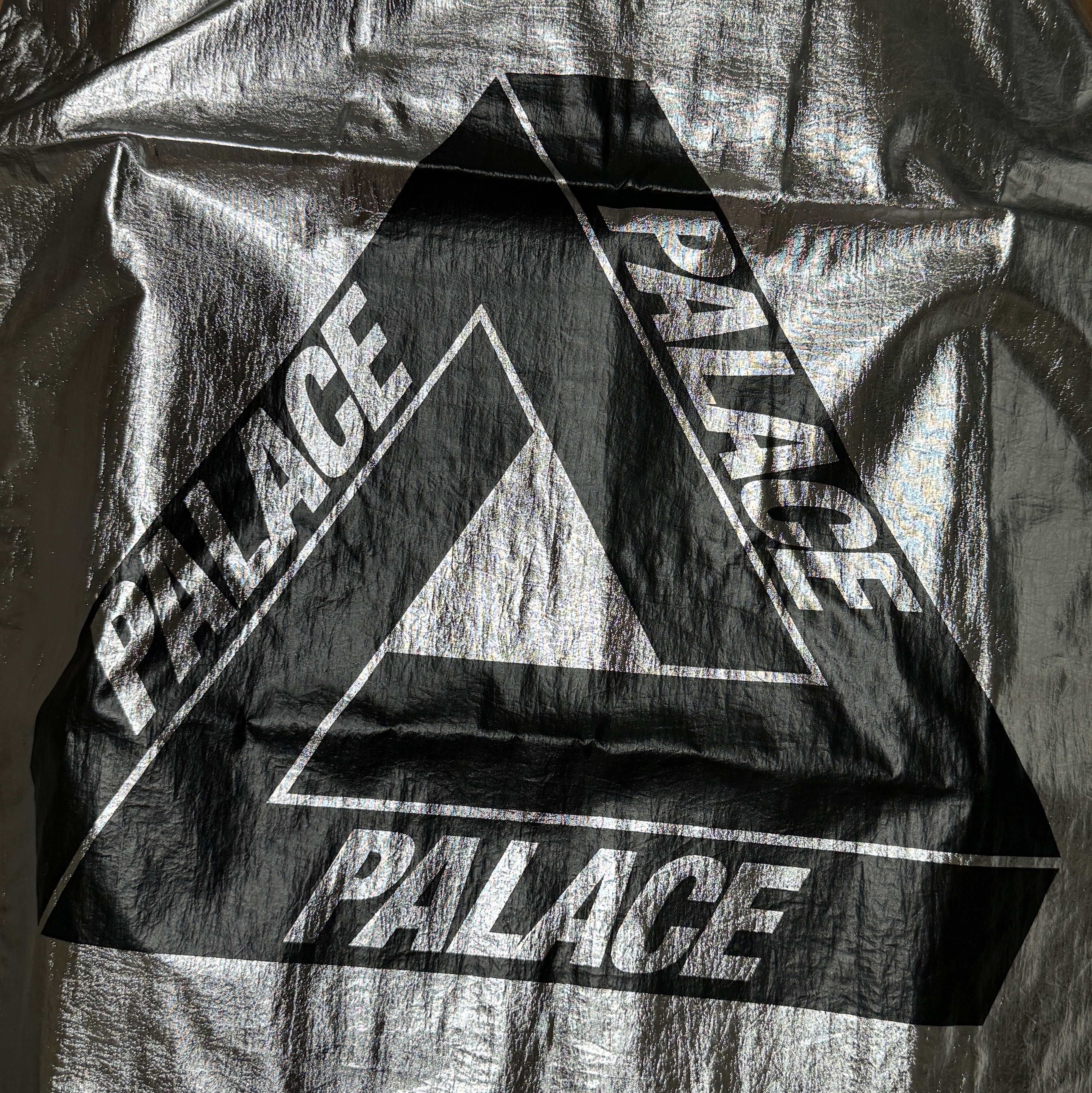 Palace Palace Shop Reusable Bag Silver - 22FW 착용 스타일