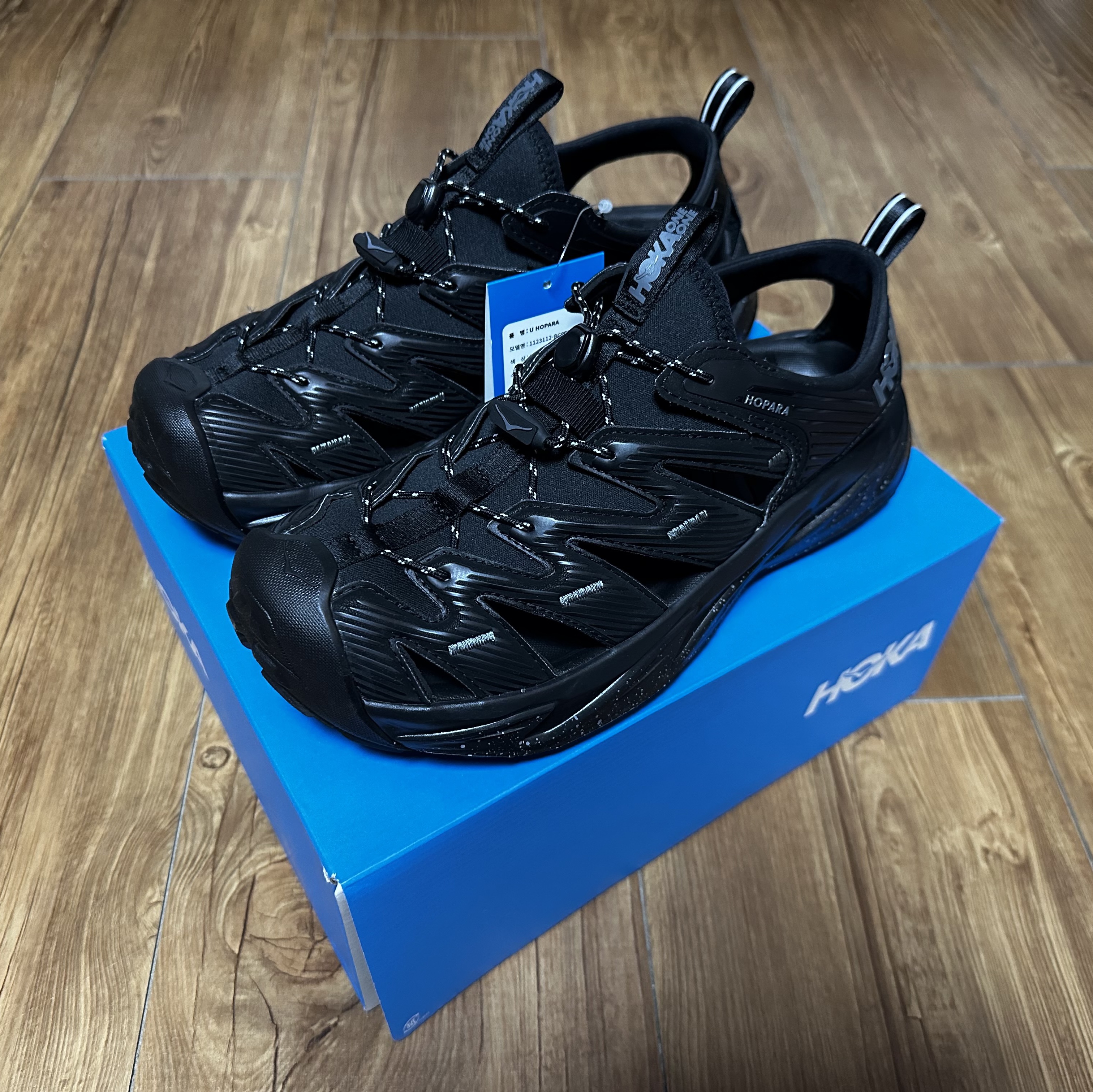 Hoka Hopara Black Castle Rock, Hoka Hopara Black Castlerock - 24SS 착용 스타일