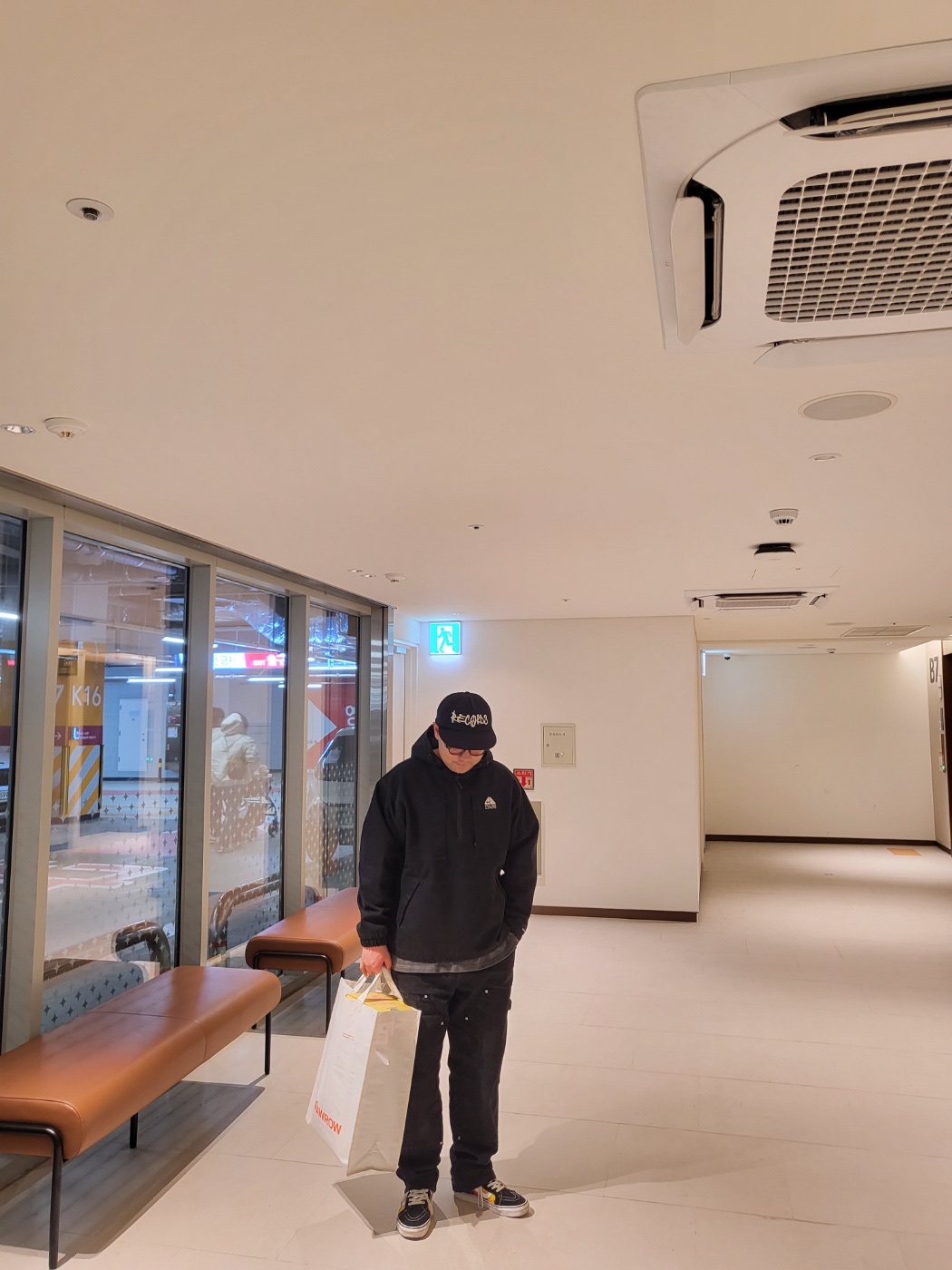Supreme x Nike ACG Denim Pullover Black - 22FW 착용 스타일 - 1