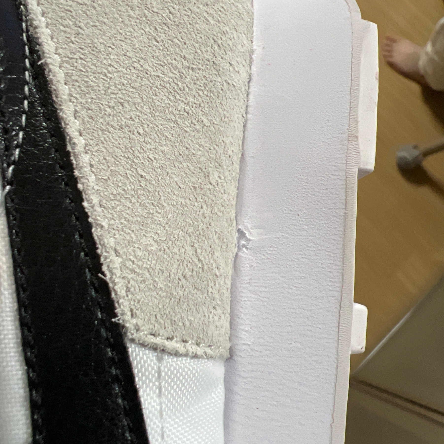 (W) Nike Daybreak Summit White Black 착용 스타일 - 2