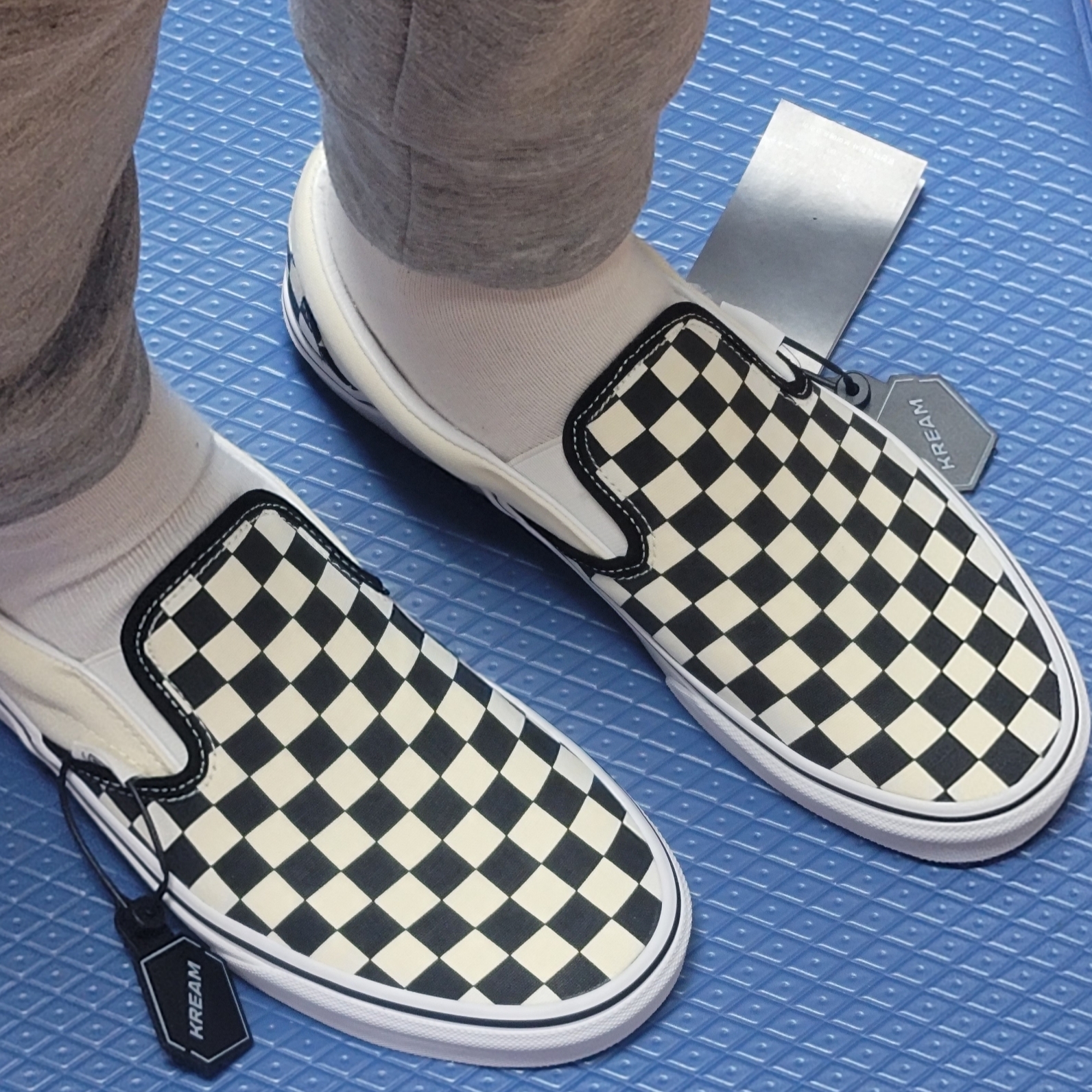 Vans Slip-On Checkerboard 착용 스타일 - 2