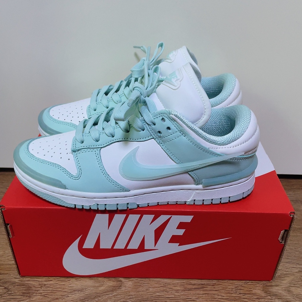 (W) Nike Dunk Low Twist Jade Ice 착용 스타일 - 2