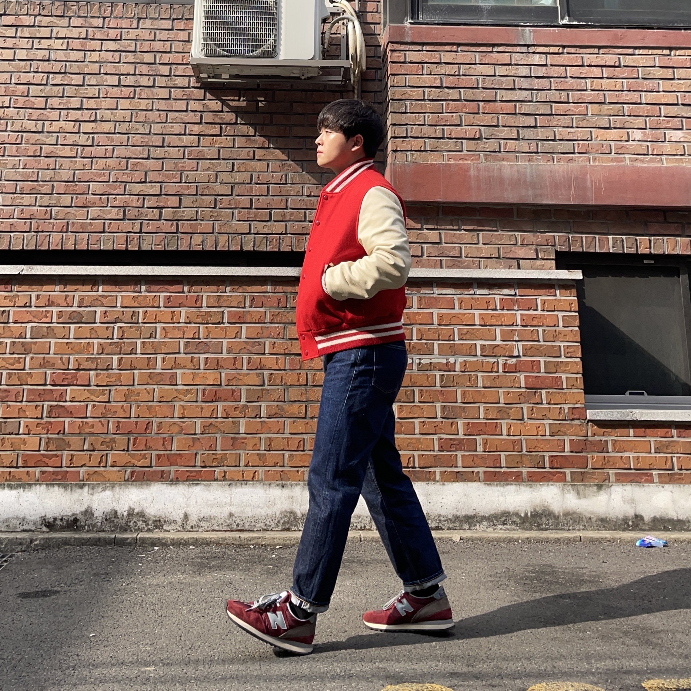 New Balance 730 Made in UK 40th Anniversary Burgundy 착용 스타일 - 3