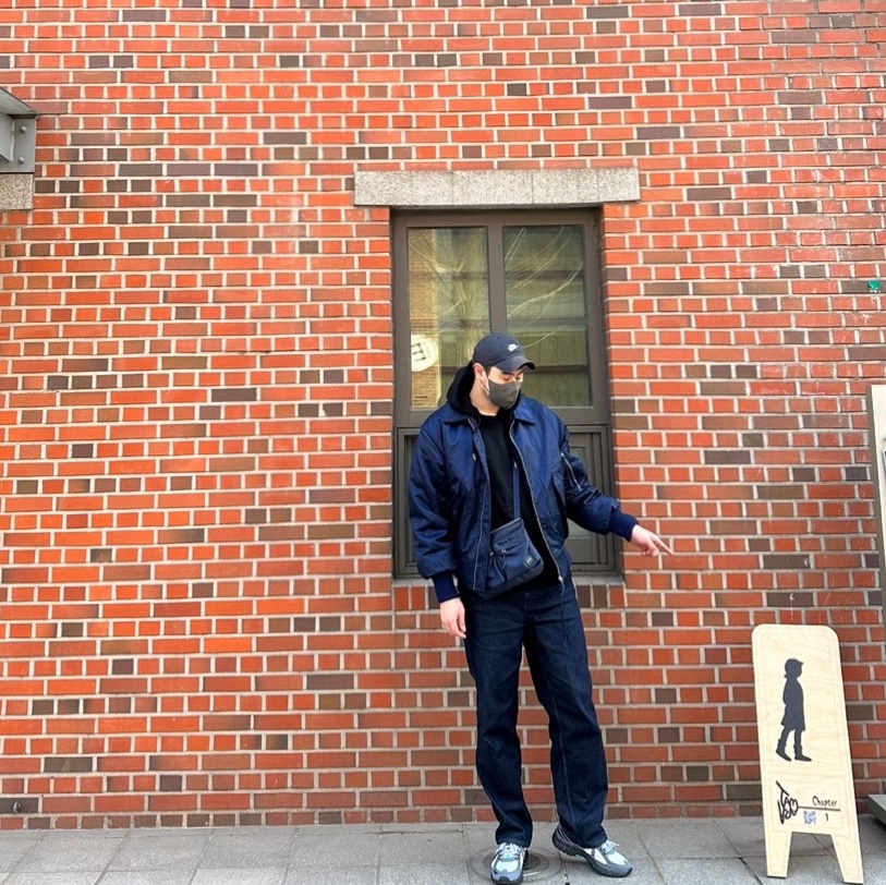 Nike Heritage 86 Futura Washed Cap Black White, Porter Porterforce Shoulder Bag Navy 착용 스타일