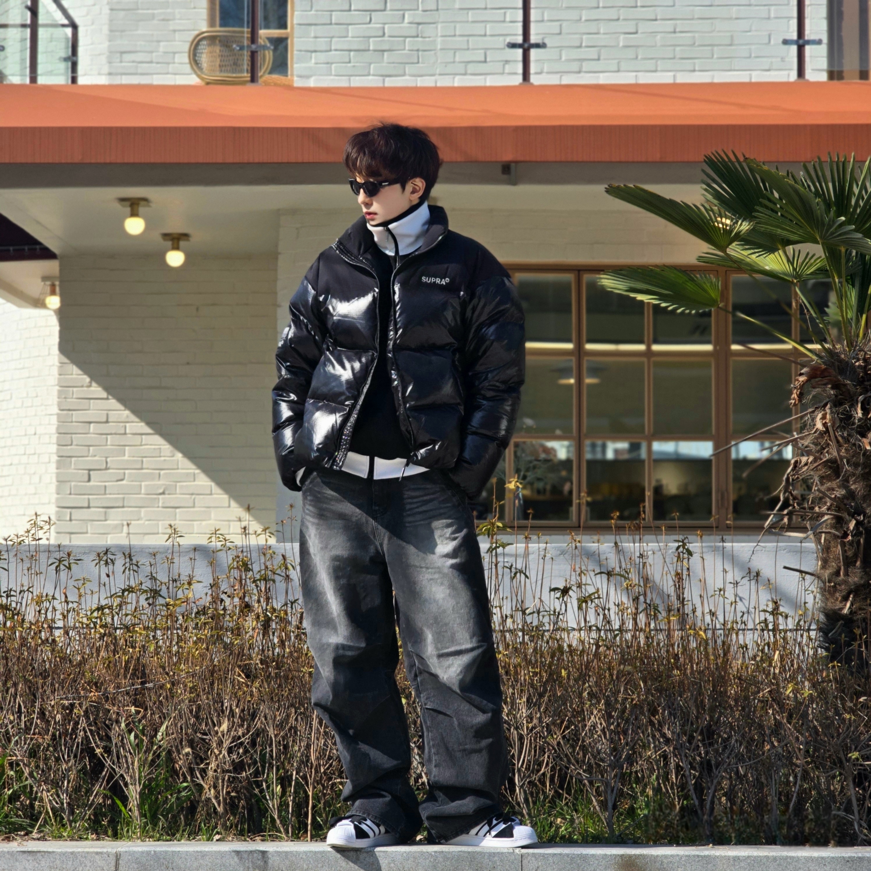 Adidas Superstar Supermodified Core Black Cloud White, Adidas Adicolor Classics Beckenbauer Track Jacket Black - KR Sizing 착용 스타일 - 2