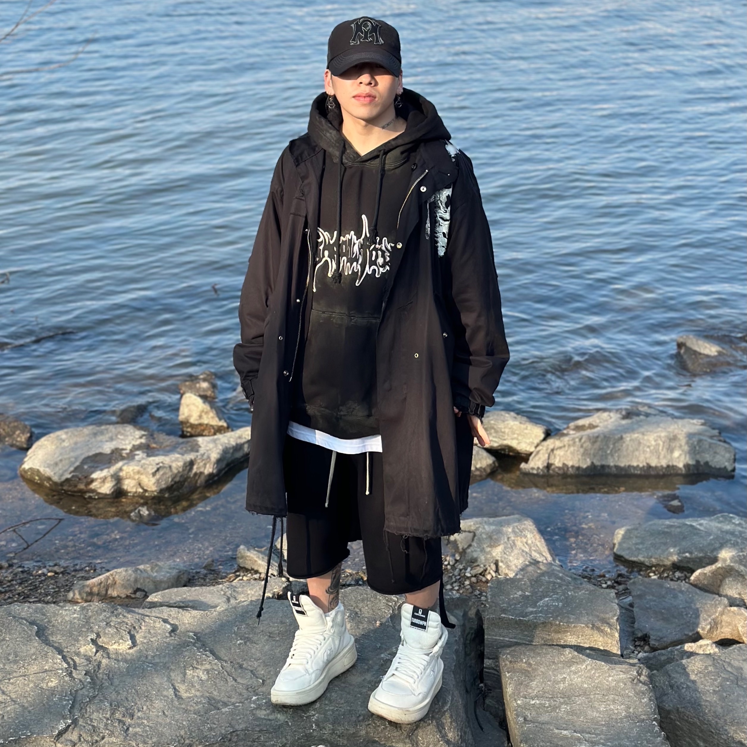 Converse x Drkshdw Turbowpn Egret 착용 스타일