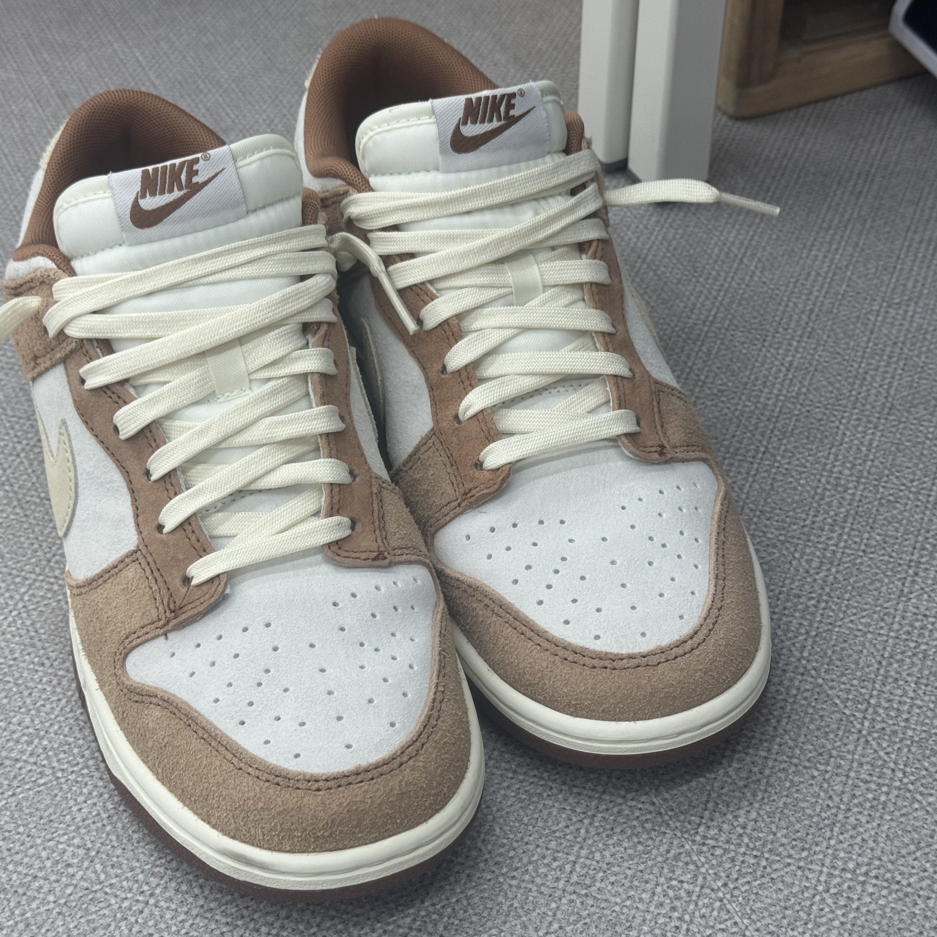Nike Dunk Low Pro Premium Medium Curry 착용 스타일 - 3