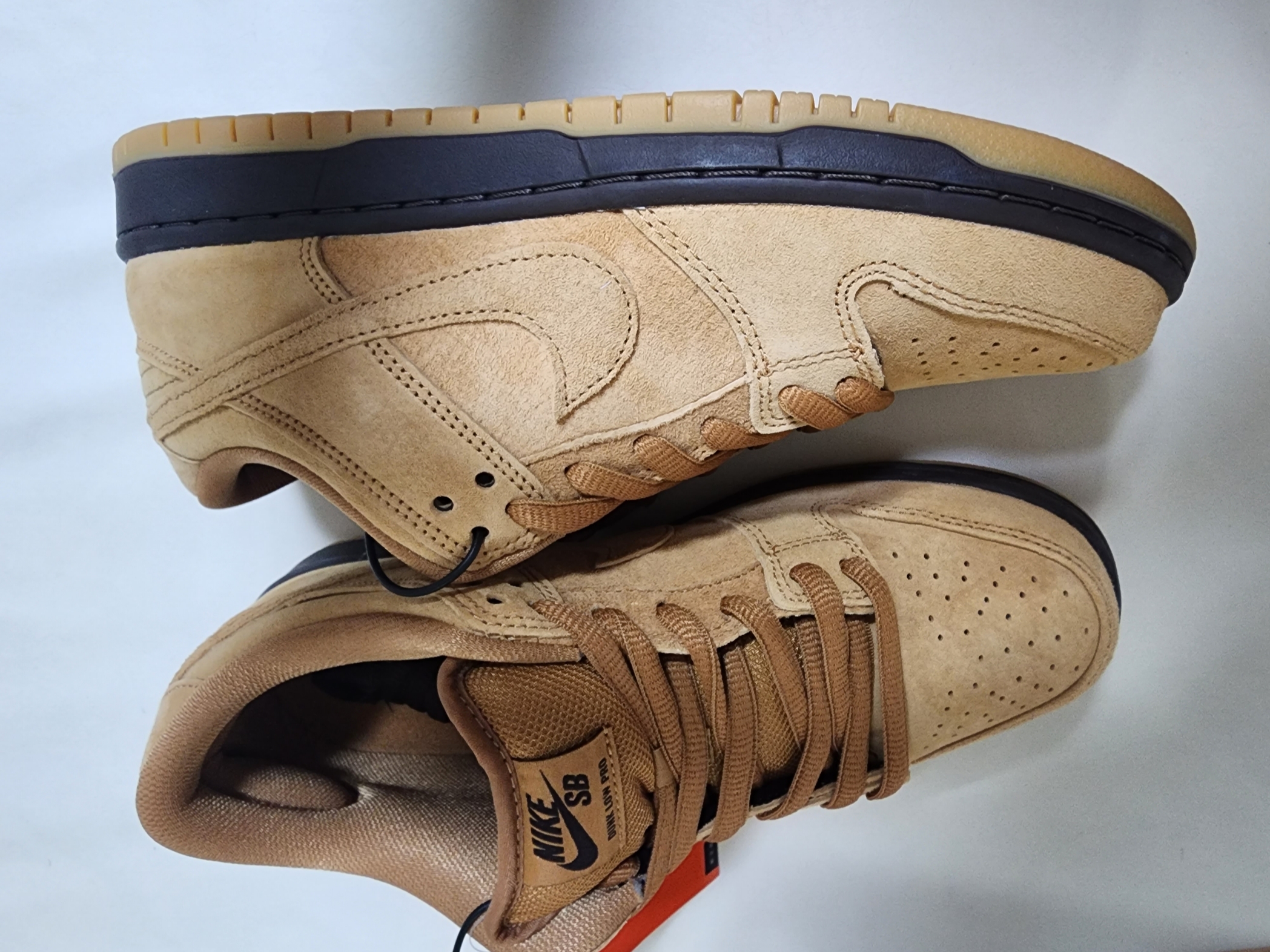Nike SB Dunk Low Pro Wheat 2023 착용 스타일