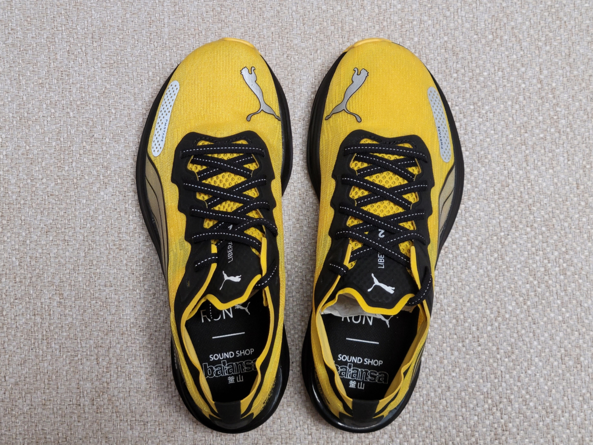 (W) Puma x Balansa Liberate Nitro 2 Freesia Black 착용 스타일 - 2