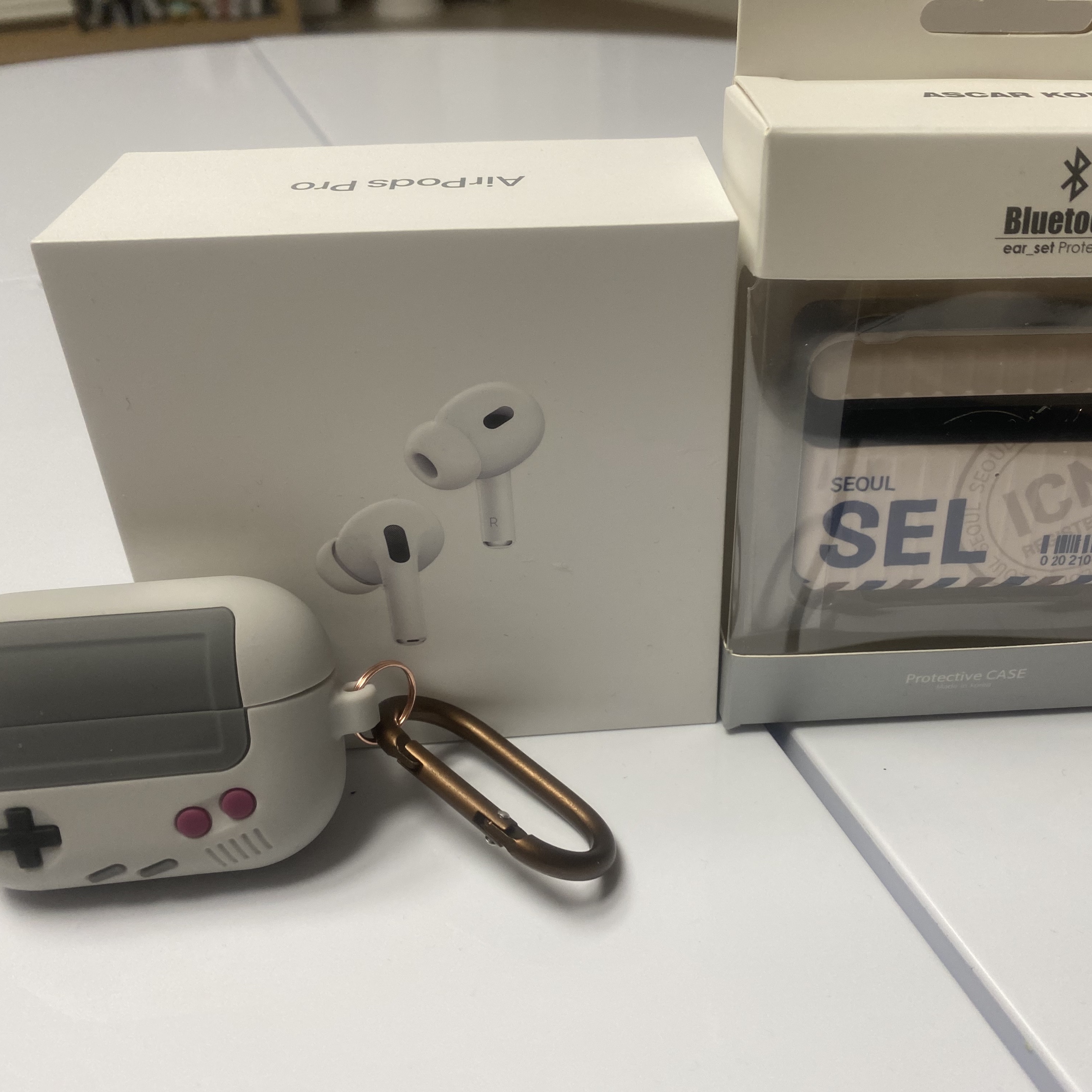 Apple Airpods Pro 2nd Gen with MagSafe Charging Case USB C (Korean Ver.) 착용 스타일