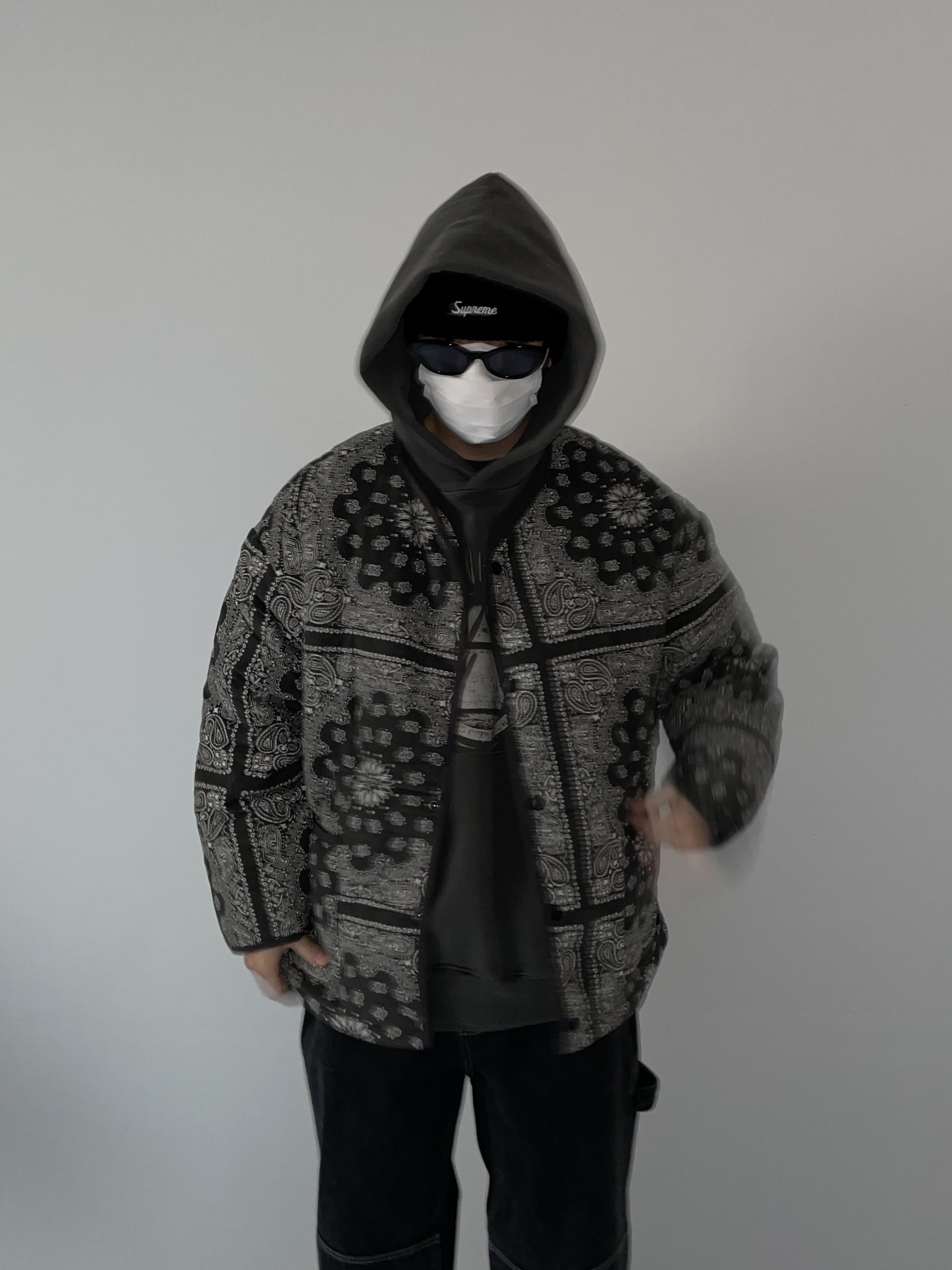 Supreme Loose Gauge Beanie Black, Maison Mihara Yasuhiro Peterson23 OG Sole Canvas Low-top Sneakers Black 착용 스타일 - 2