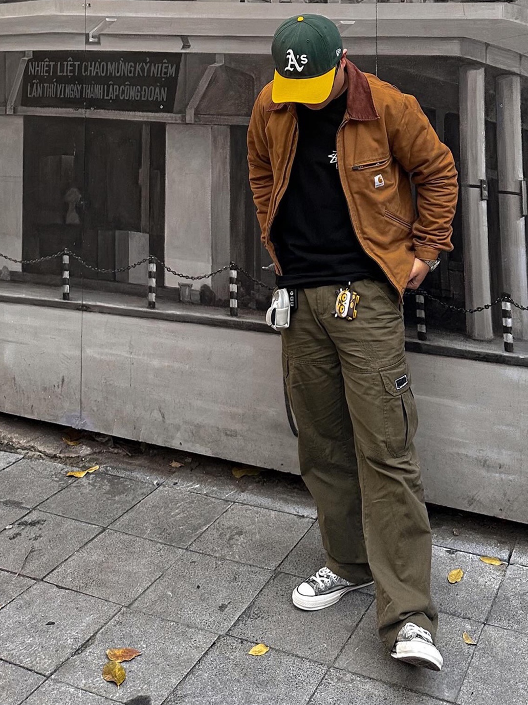 Carhartt WIP Organic Cotton Dearborn Canvas OG Detroit Jacket Ore Aged Canvas - Winter, Carhartt WIP Organic Cotton Dearborn Canvas OG Detroit Jacket Smoke Green Aged Canvas - Winter 착용 스타일 - 5