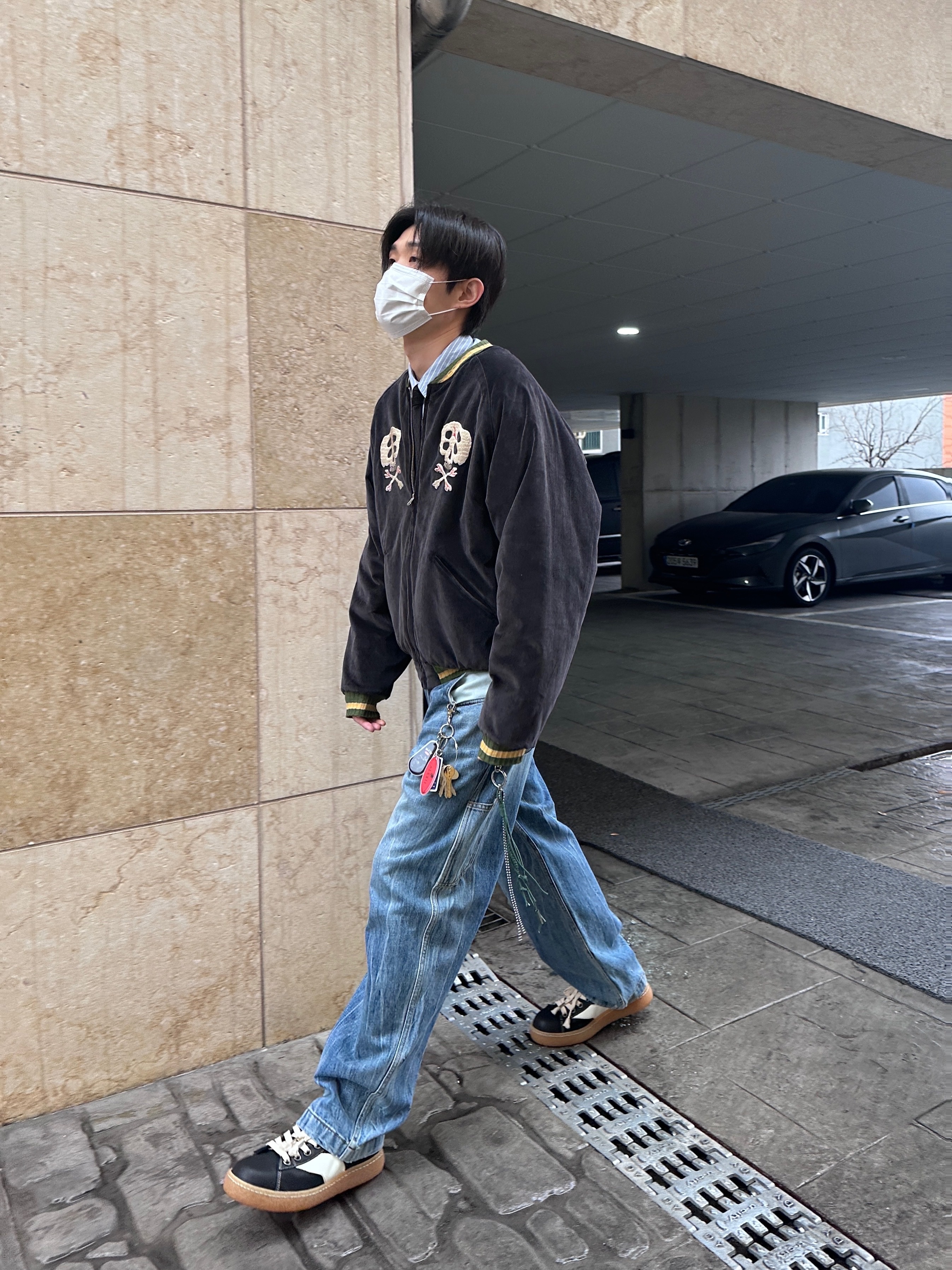 Kapital Velveteen Sulfide Souvenir Rain Skull Jacket Black 착용 스타일 - 3