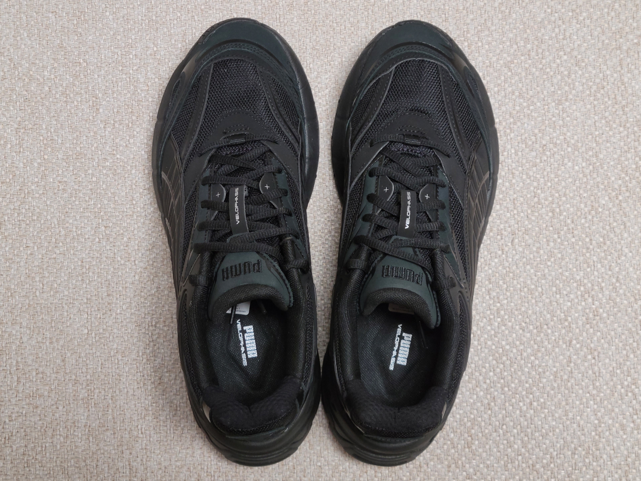 Puma Velophasis PRM Black Silver 착용 스타일 - 2