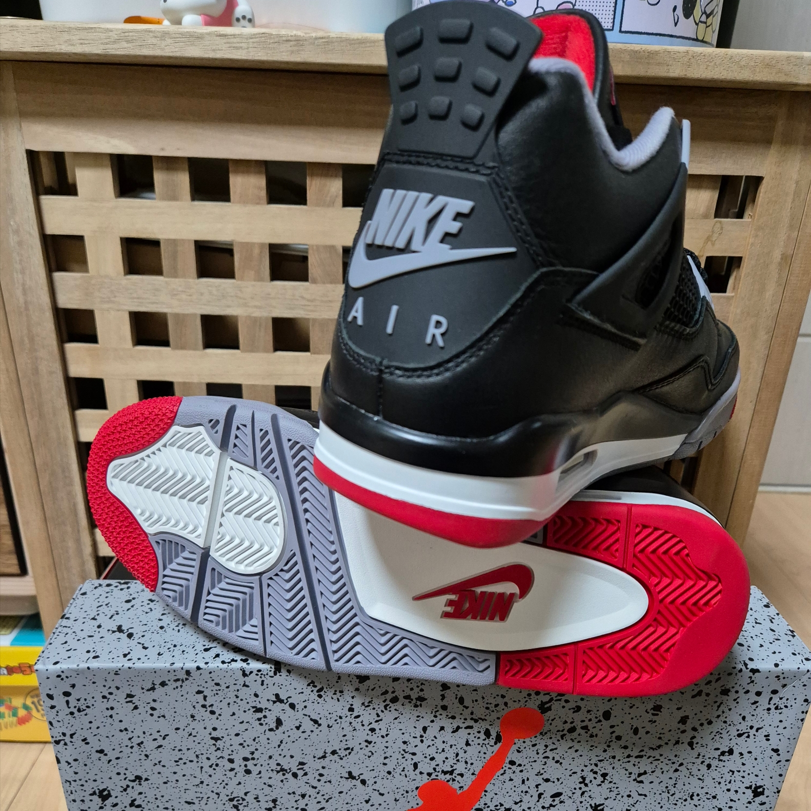 Jordan 4 Retro Bred Reimagined 착용 스타일 - 3