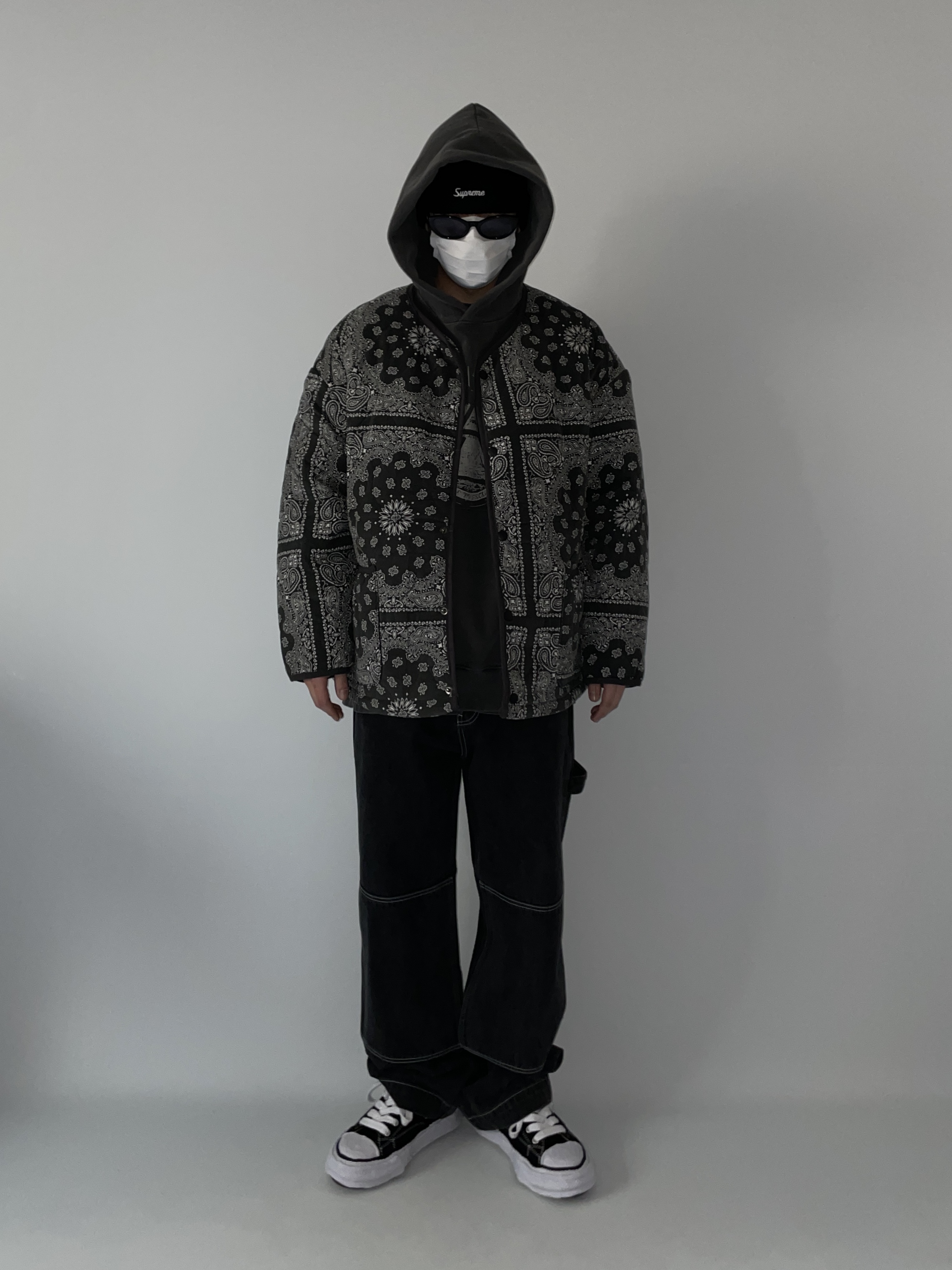 Supreme Loose Gauge Beanie Black, Maison Mihara Yasuhiro Peterson23 OG Sole Canvas Low-top Sneakers Black 착용 스타일 - 1