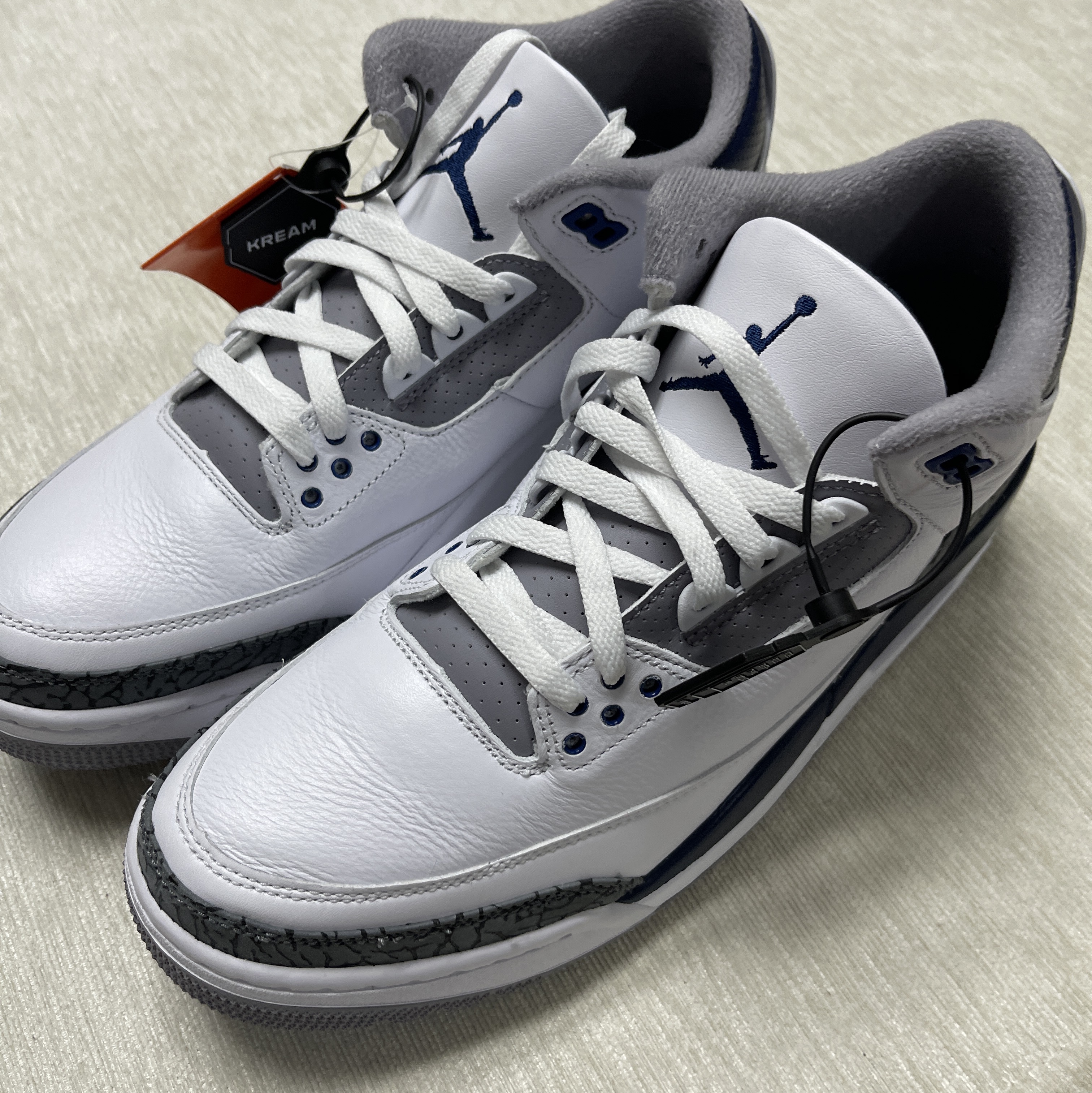 Jordan 3 Retro White Midnight Navy 착용 스타일