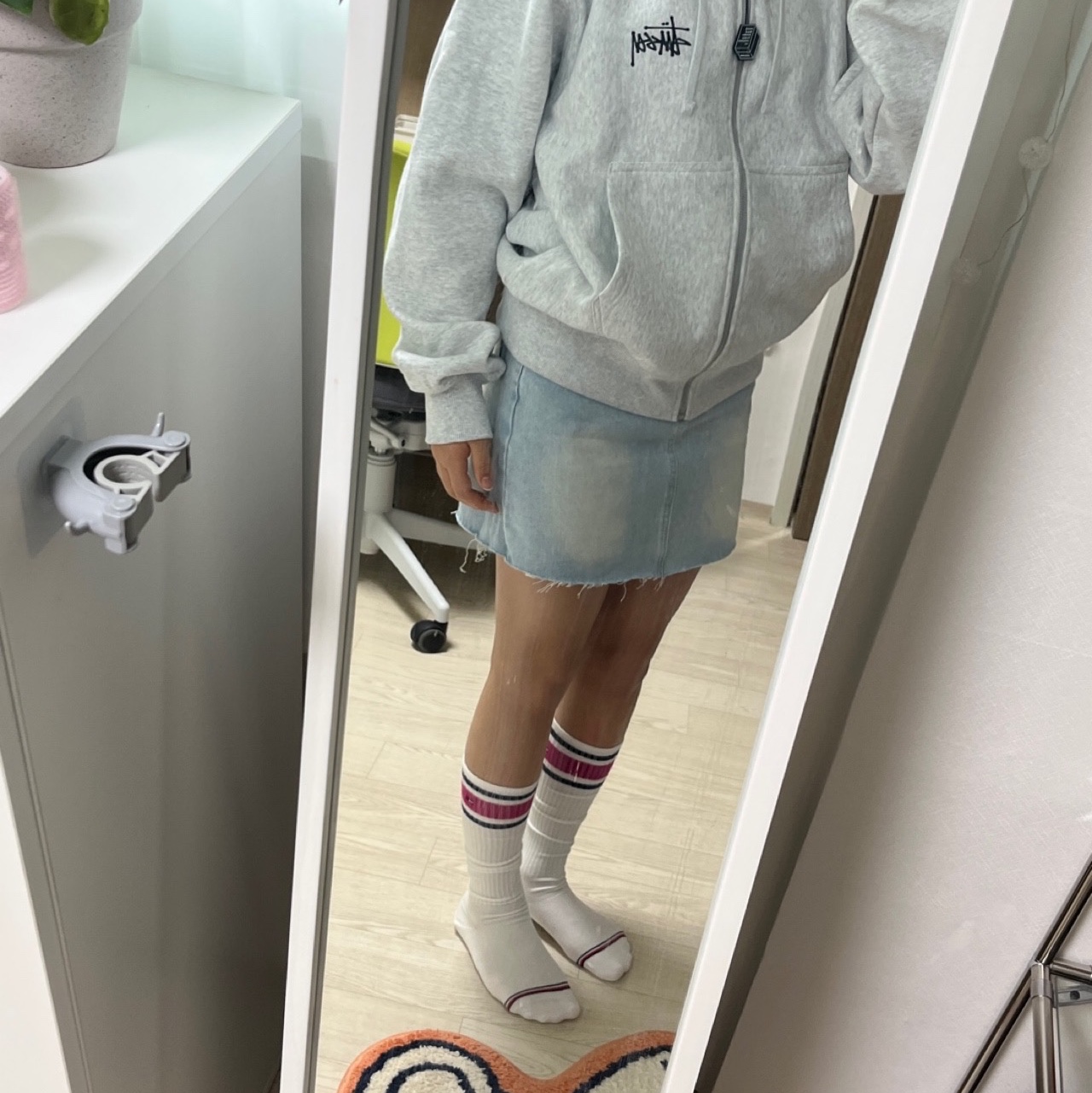 Stussy Basic Stussy Zip Hoodie Ash Heather 2023 착용 스타일