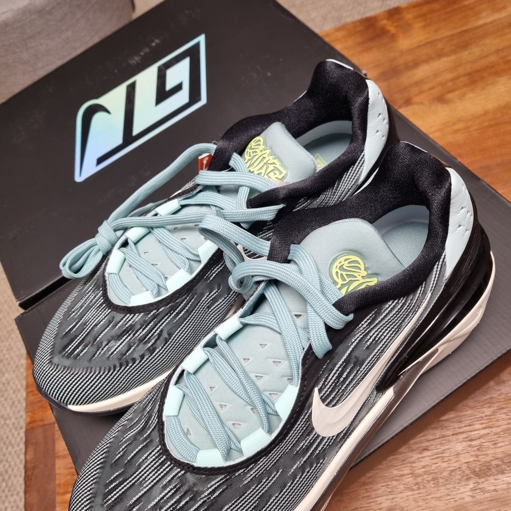 Nike Air Zoom GT Cut 2 EP Jade Ice Black 착용 스타일 - 2