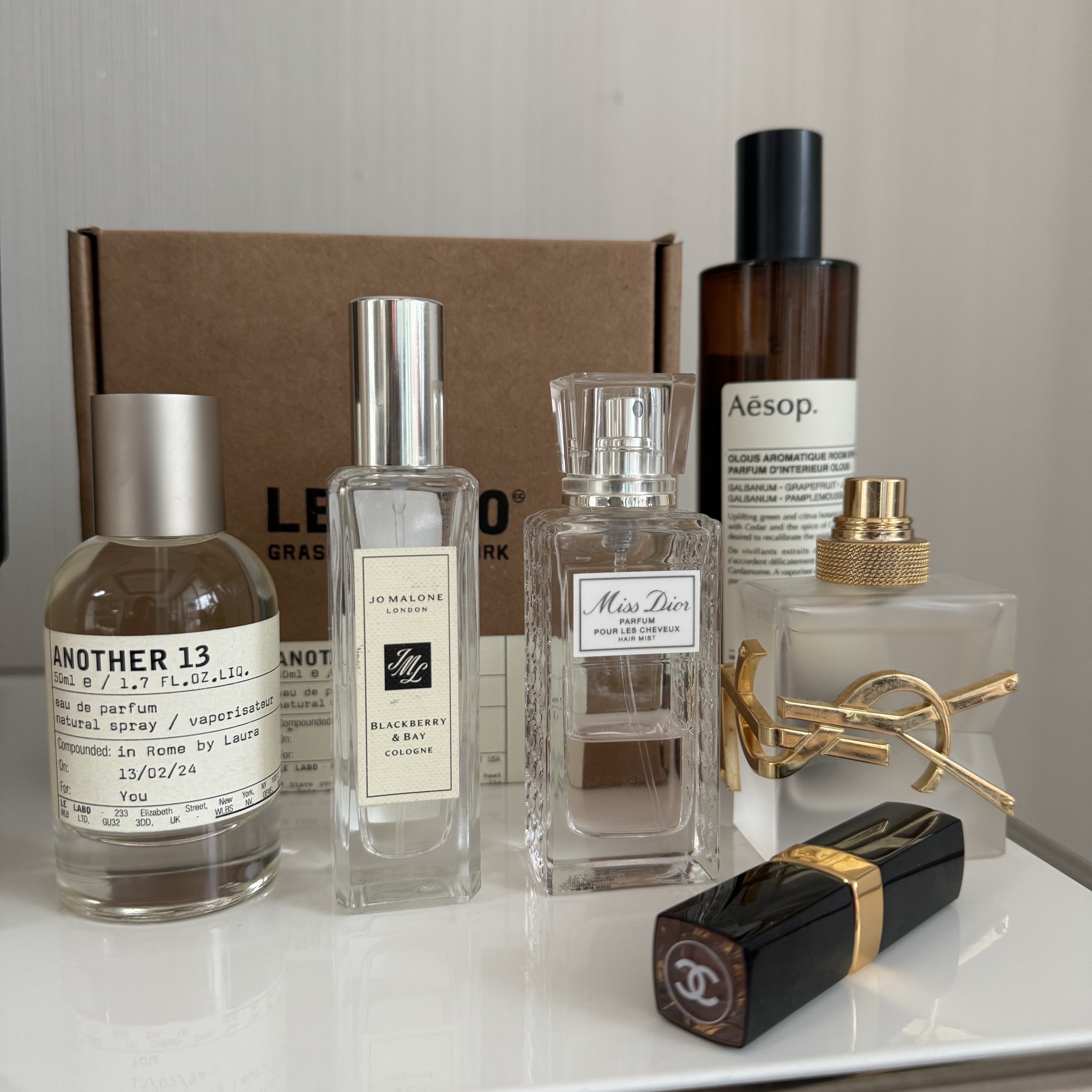 Le Labo Another 13 Eau De Parfum 50ml 착용 스타일 - 2