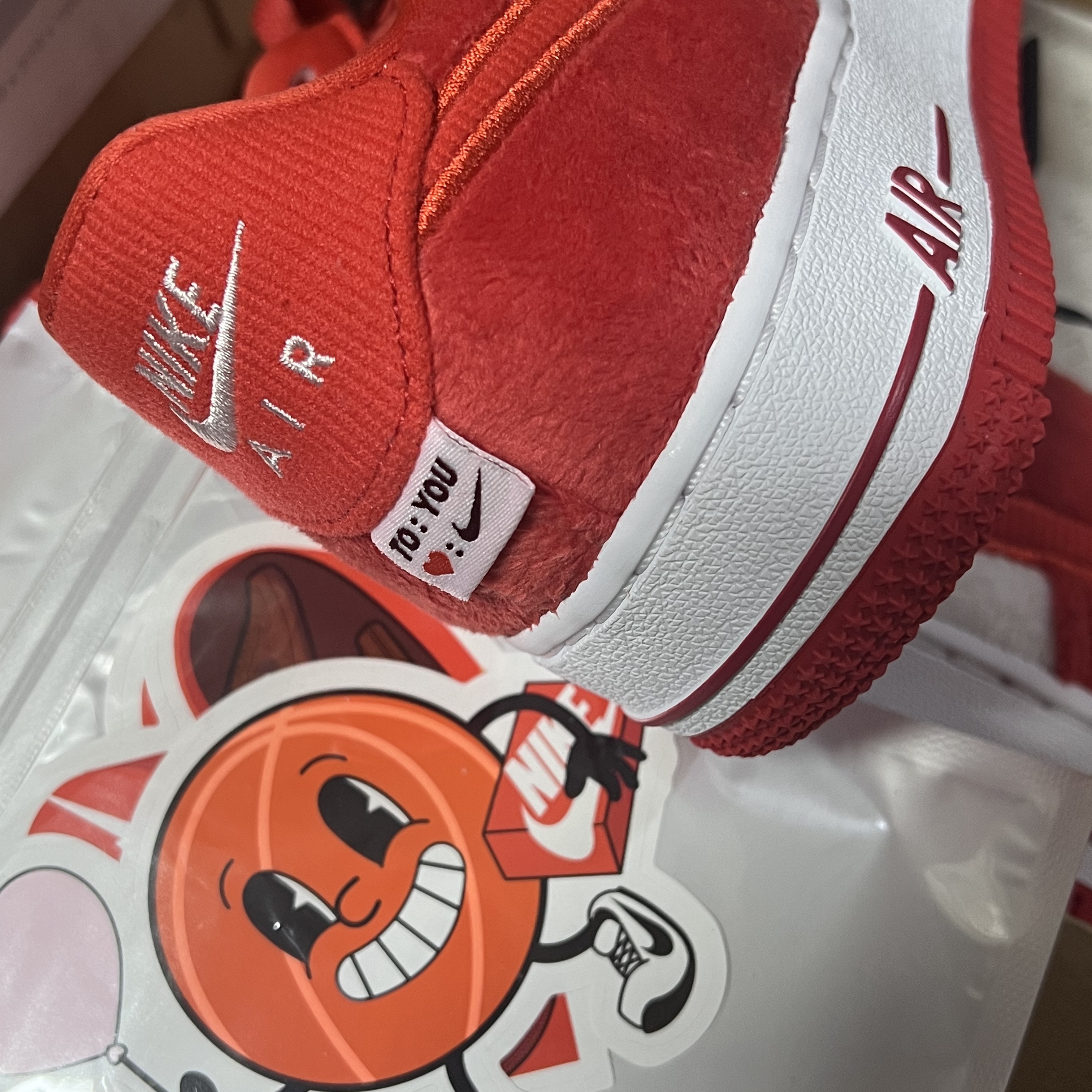 (GS) Nike Air Force 1 Low Valentine Day Team Red ์ฐฉ์ฉ ์คํ์ผ