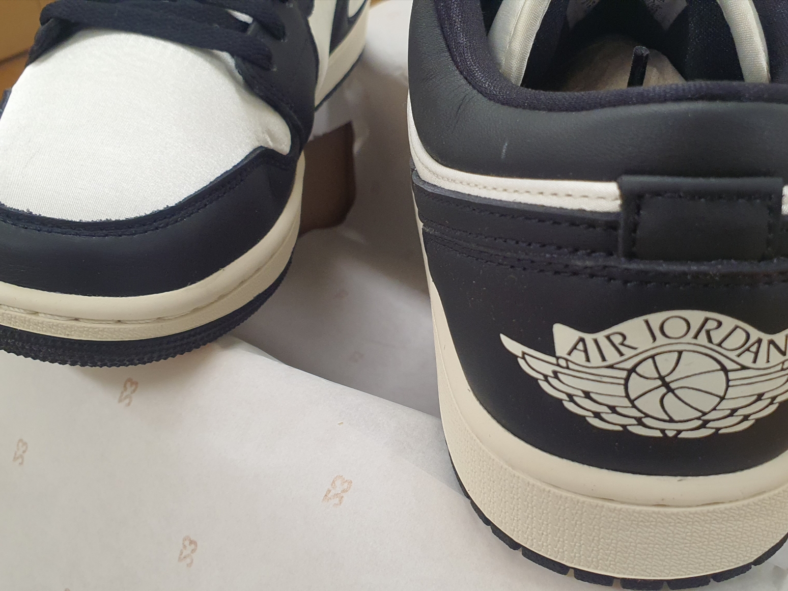 (W) Jordan 1 Low SE Sail Black 착용 스타일