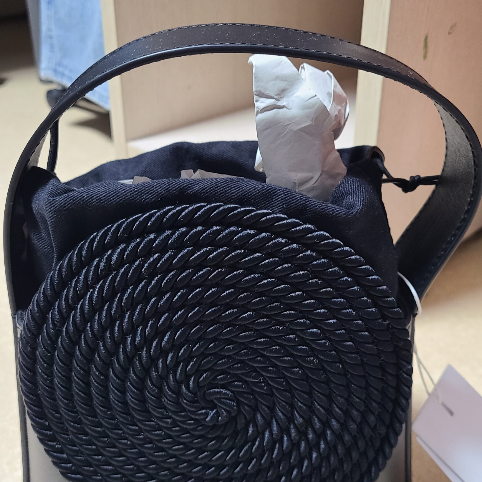 Destree Gunther Black Passementerie Black 착용 스타일
