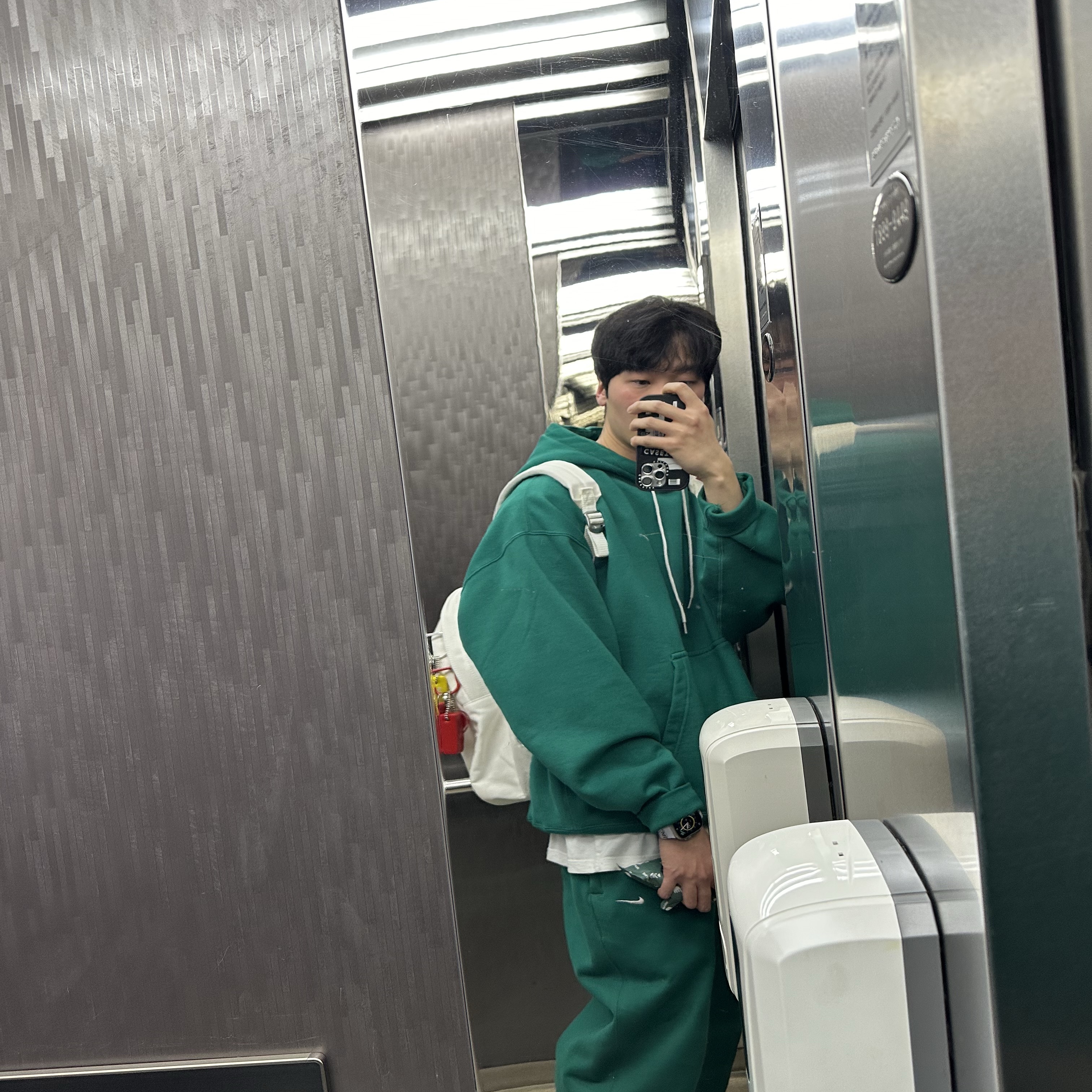 Nike NRG Solo Swoosh Fleece Hoodie Mystic Green - US/EU 착용 스타일