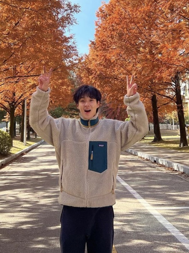 Patagonia Classic Retro-X Jacket Natural 착용 스타일
