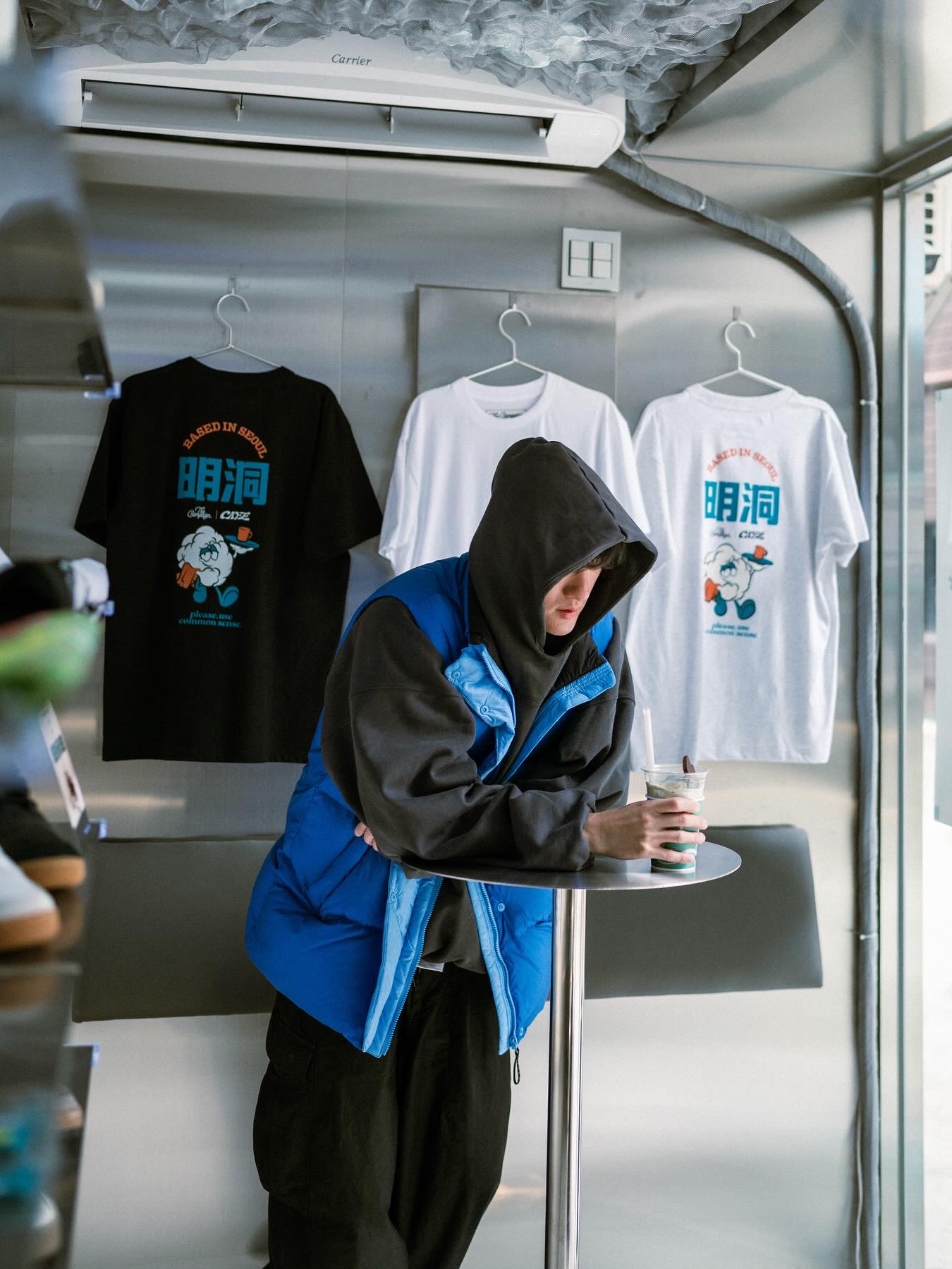 Adidas x Human Made Campus Light Blue, Yeezy Gap Engineered By Balenciaga Dove Hoodie Black 착용 스타일 - 3
