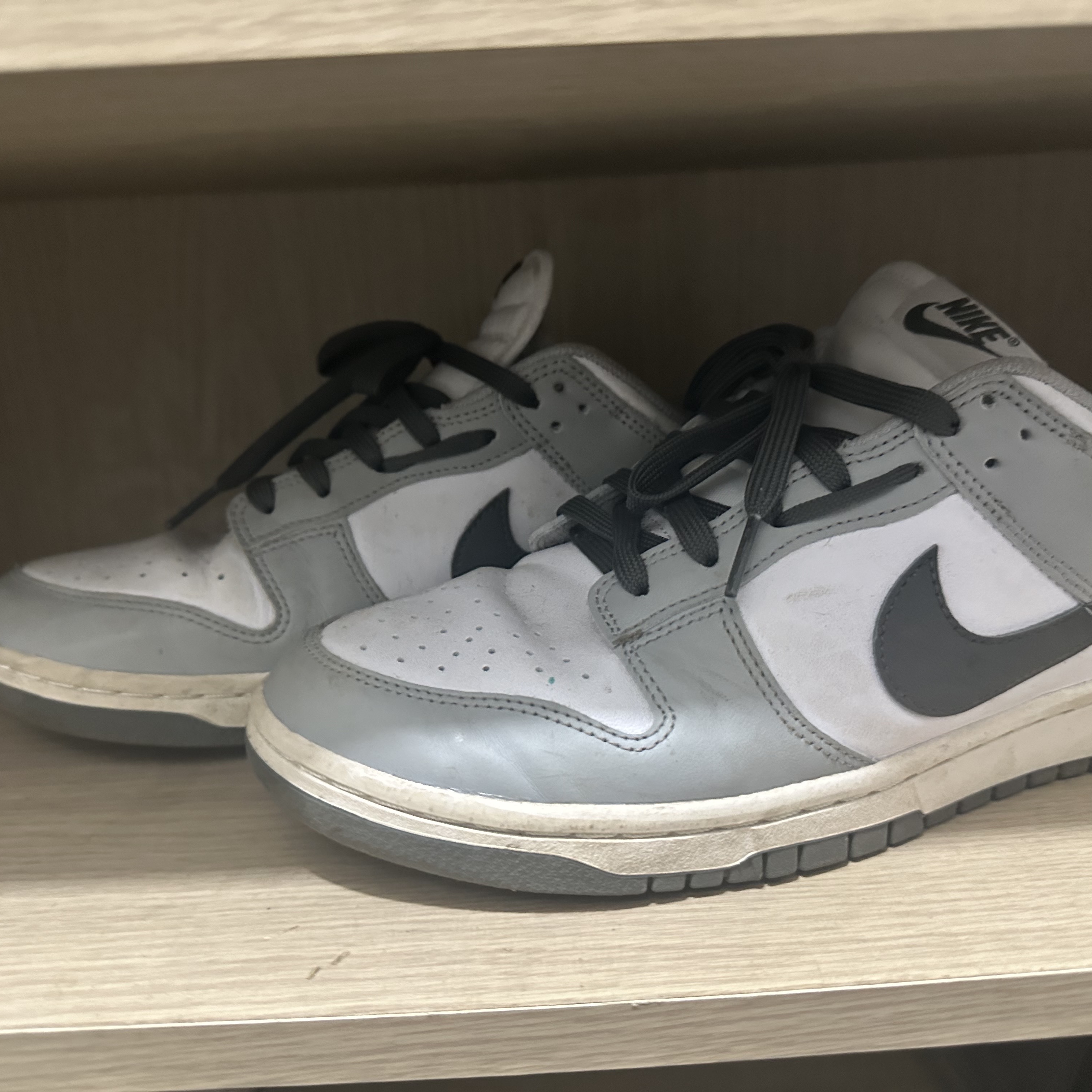 (W) Nike Dunk Low Light Smoke Grey 착용 스타일