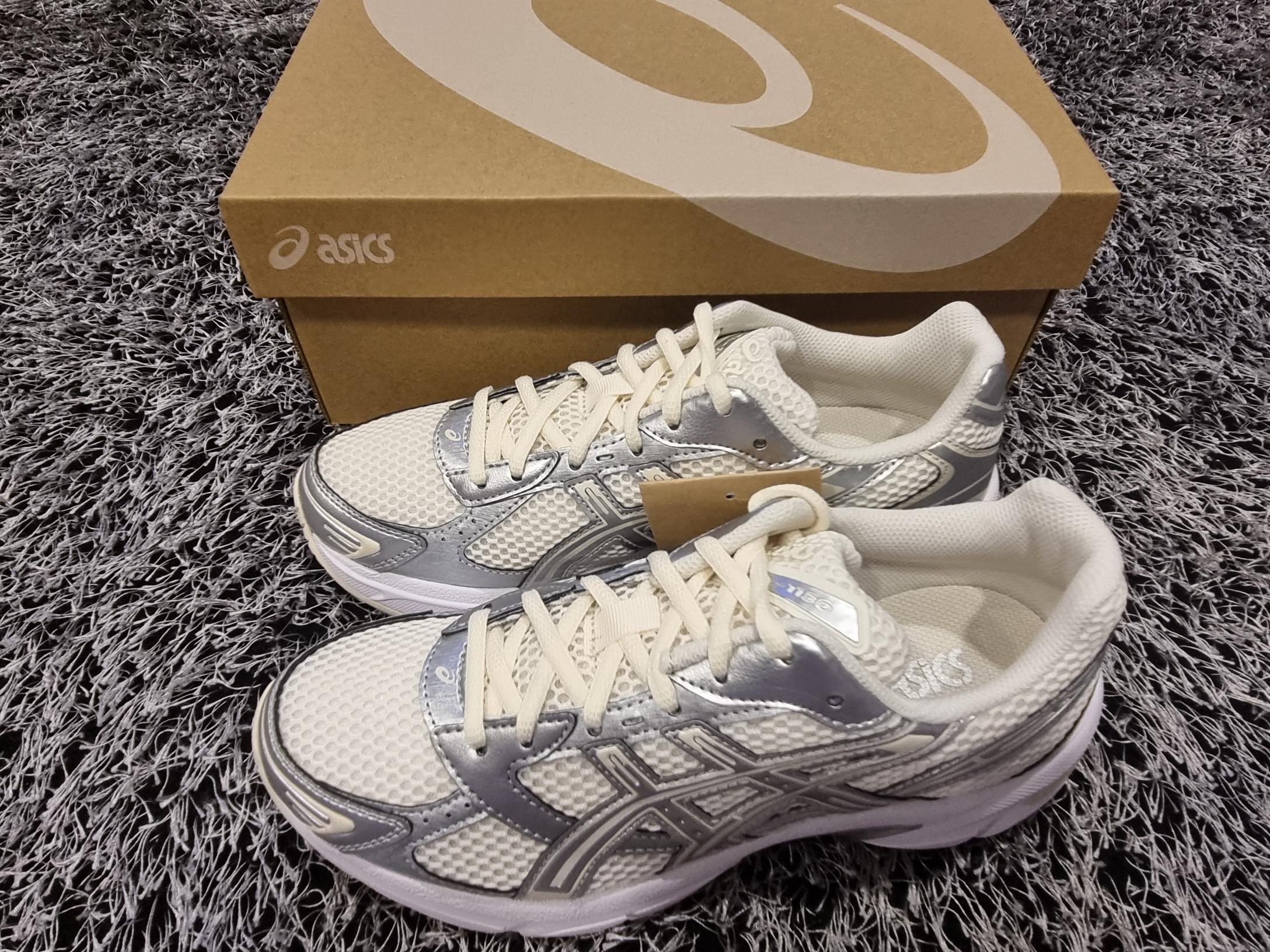 (W) Asics Gel-1130 Cream Pure Silver 착용 스타일 - 6