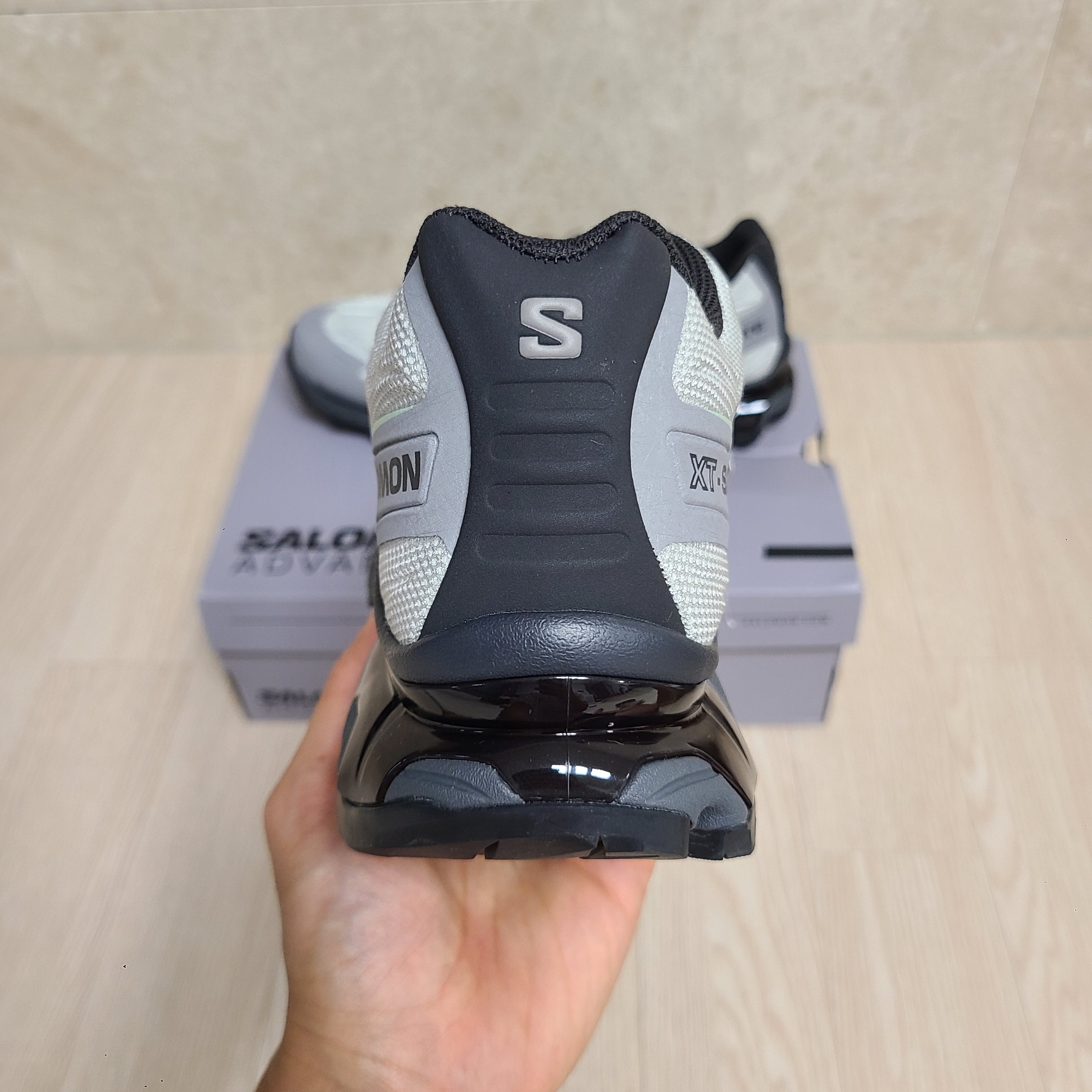 Salomon XT-Slate ADV Metal Gray Flannel 착용 스타일