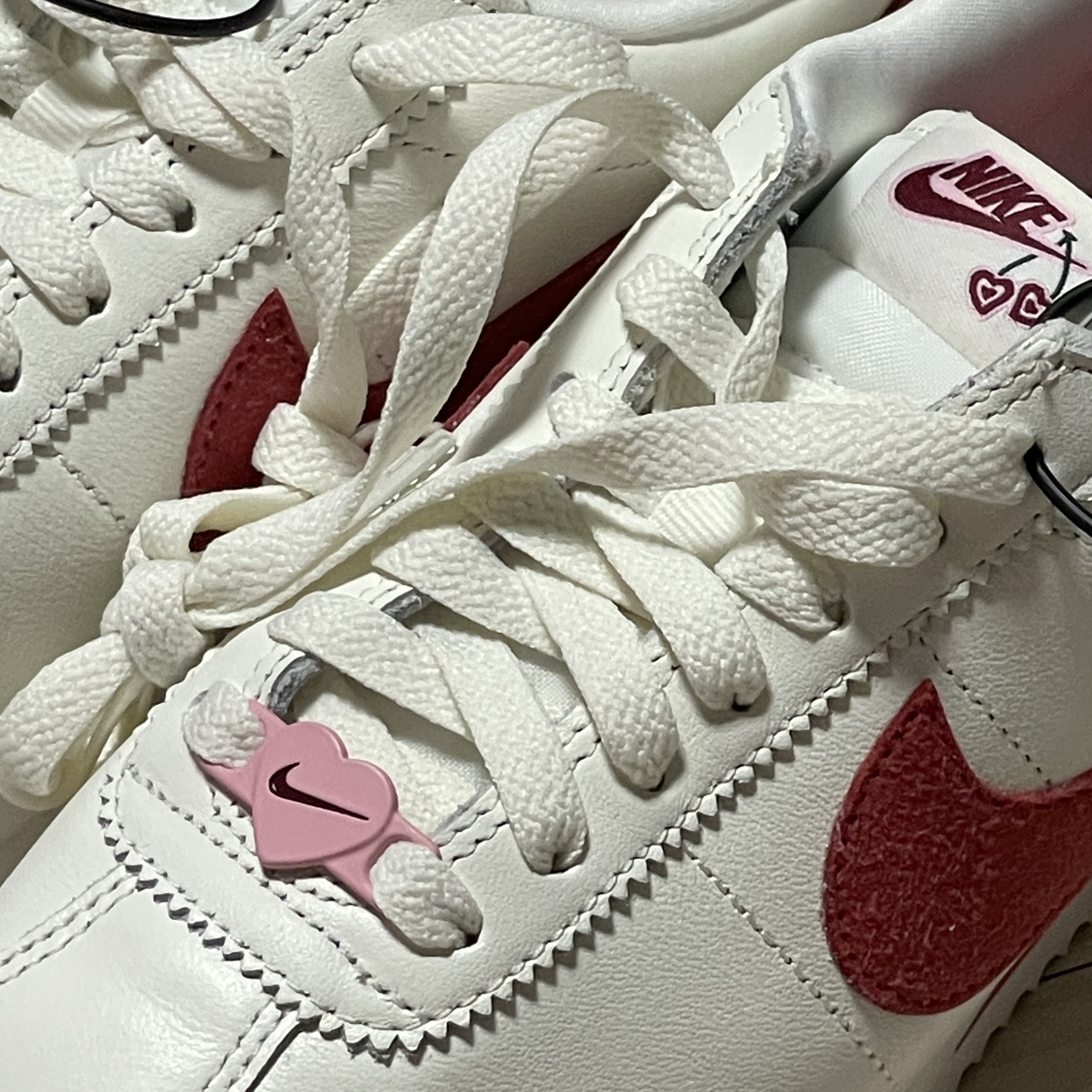(W) Nike Cortez SE Valentine Day Sail Adobe 착용 스타일 - 2