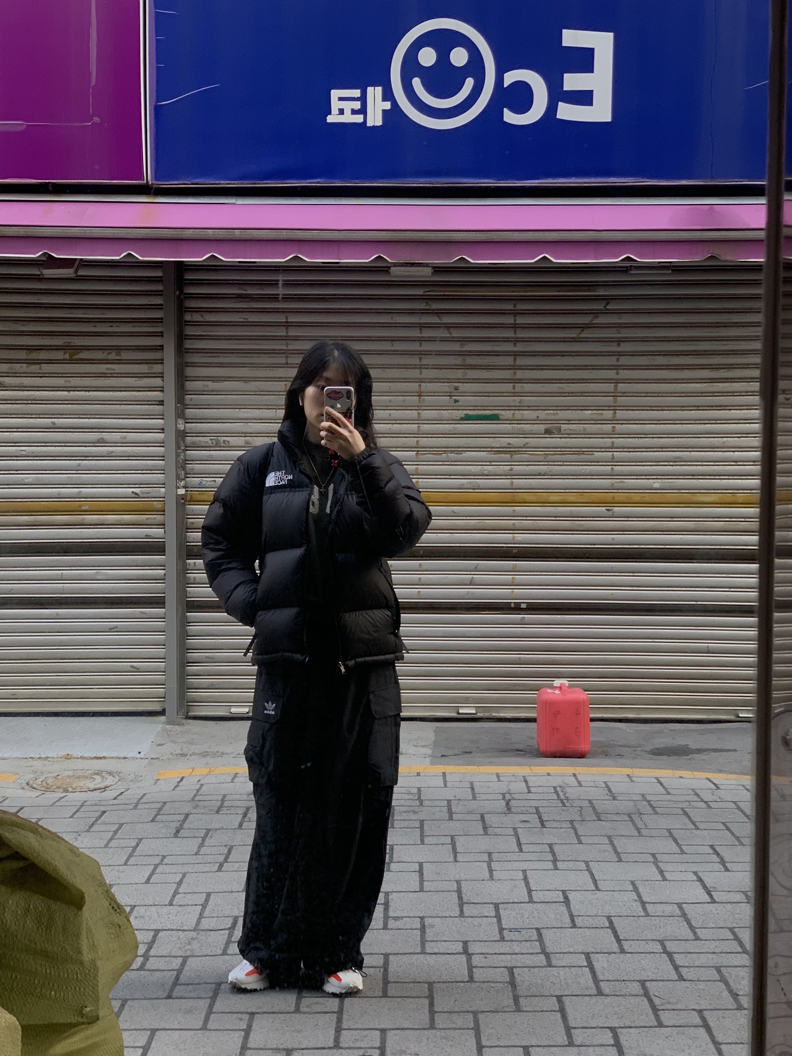 The North Face 1996 Eco Nuptse Jacket Black 착용 스타일 - 1