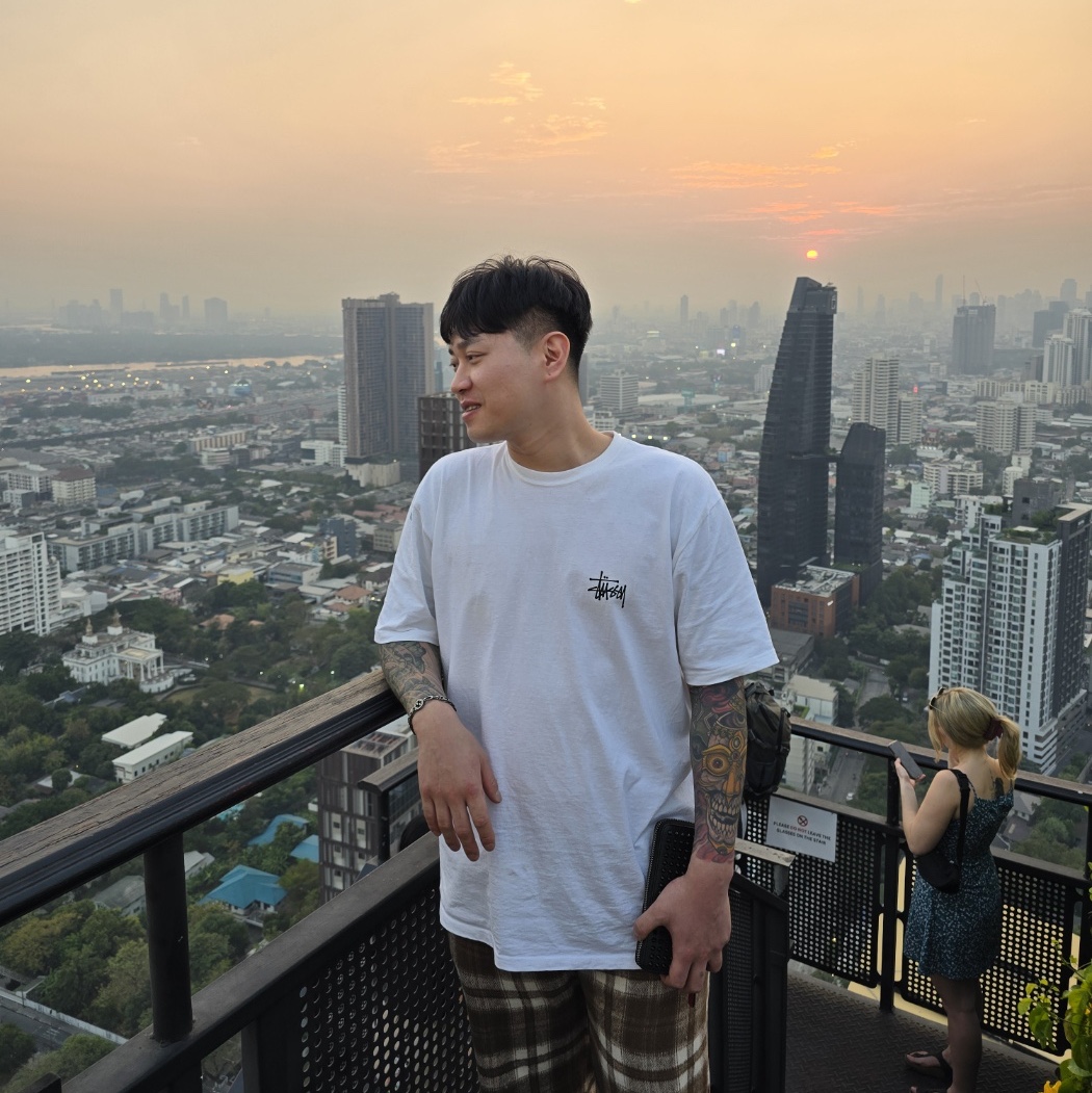 Stussy Basic Stussy T-Shirt White 2023 착용 스타일