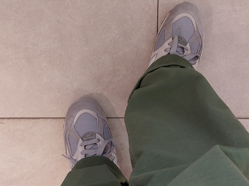 New Balance x WTAPS 990v2 Made in USA Grey, Orslow 5002 US Army Fatigue Pants Green 착용 스타일 - 1