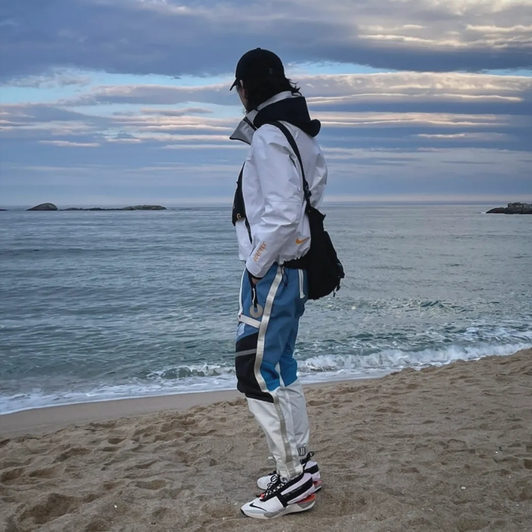 Nike Drifter Gator ISPA Hyper Crimson, Nike NRG ISPA Pants Battle Blue 착용 스타일 - 2