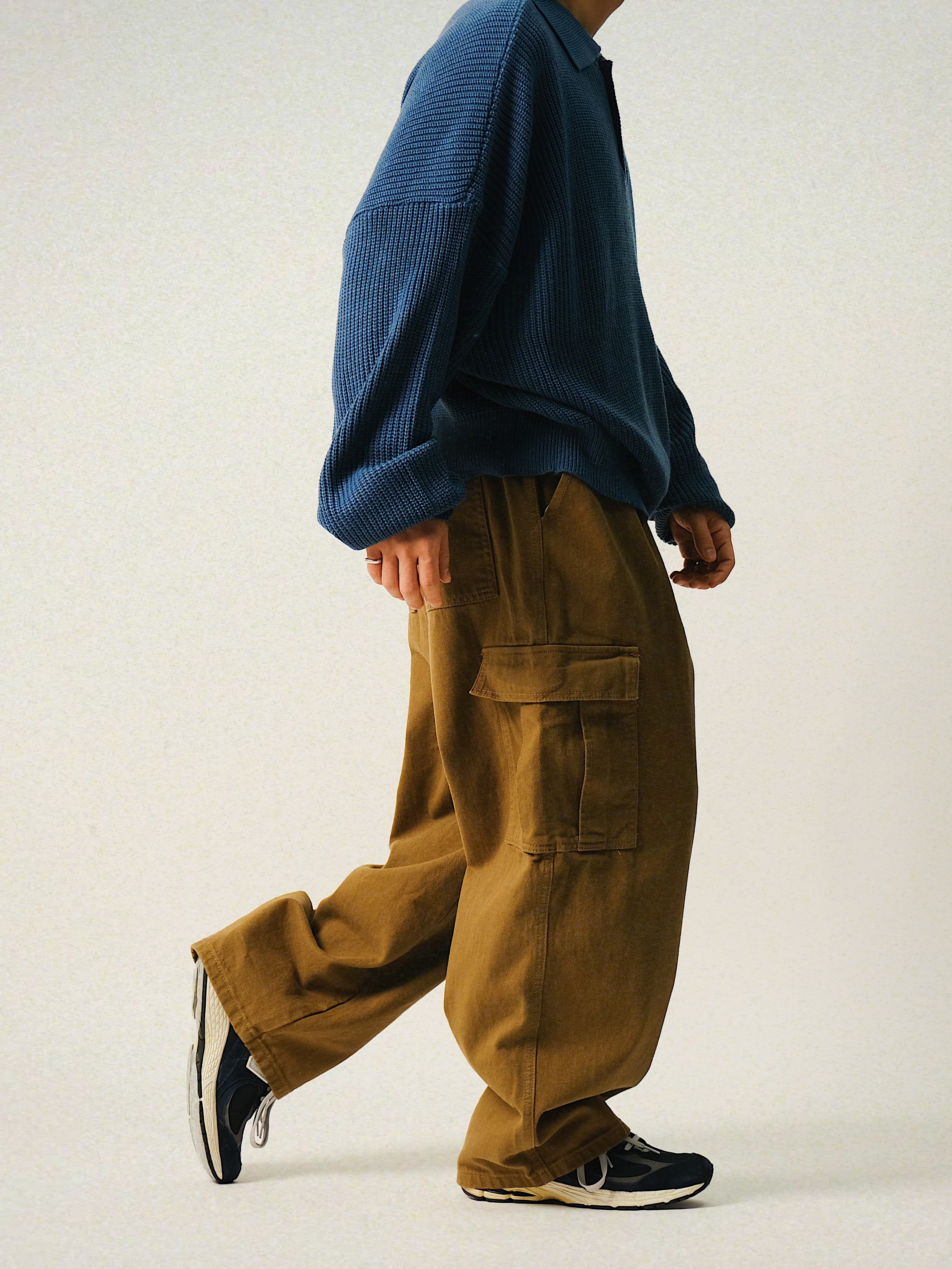 New Balance 2002R Eclipse Castlerock 착용 스타일 - 1