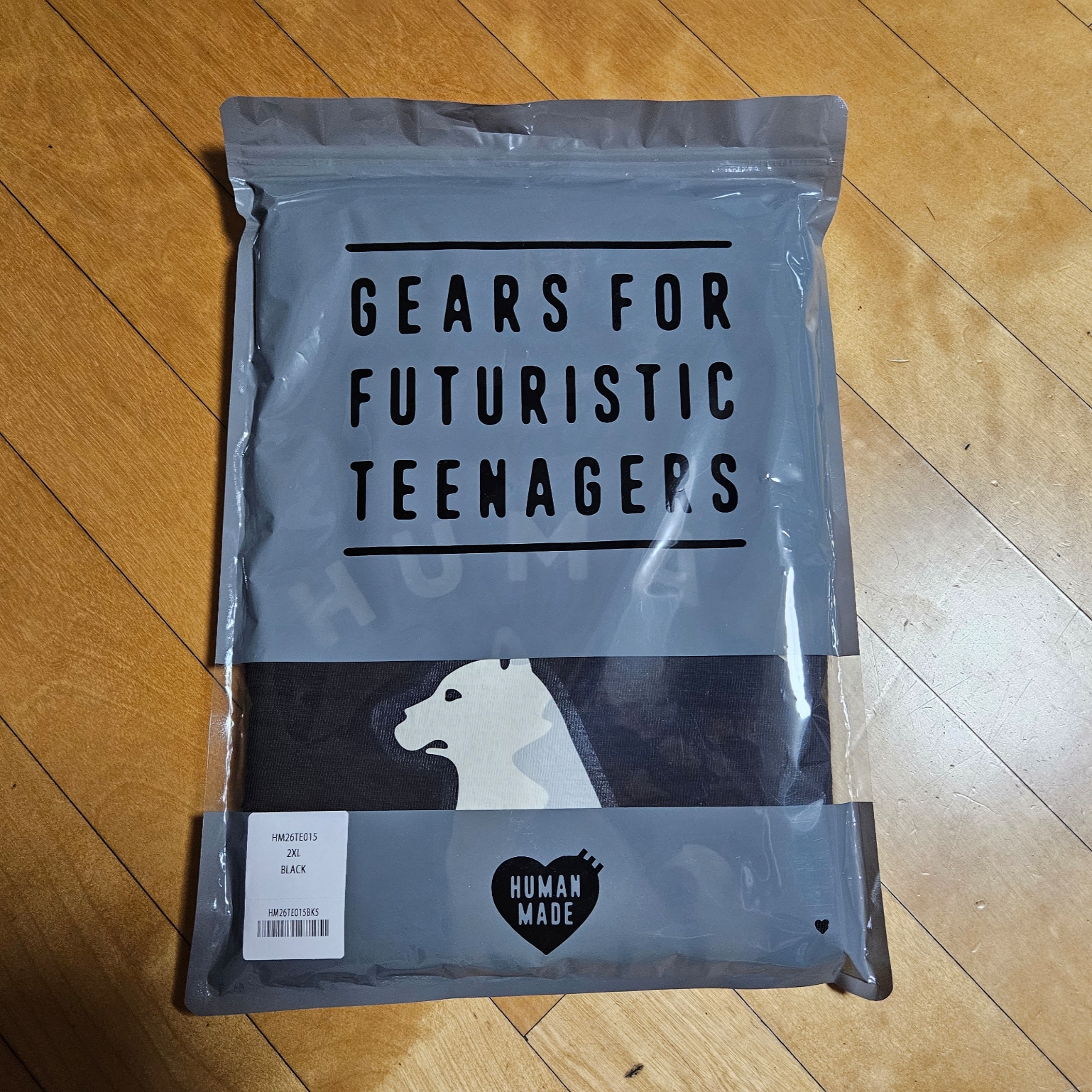 Human Made Worksout 20th Anniversary Jindo Dog Graphic T-Shirt Black 착용 스타일