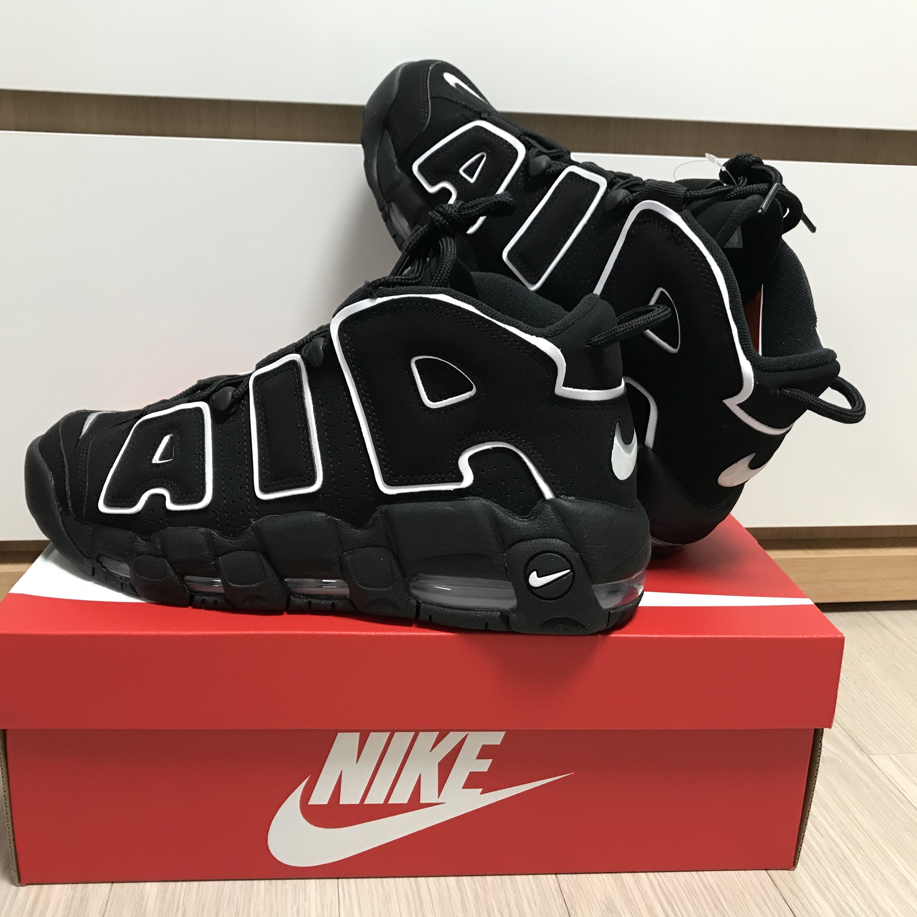 Nike x Ambush Air More Uptempo Low Black and White 착용 스타일
