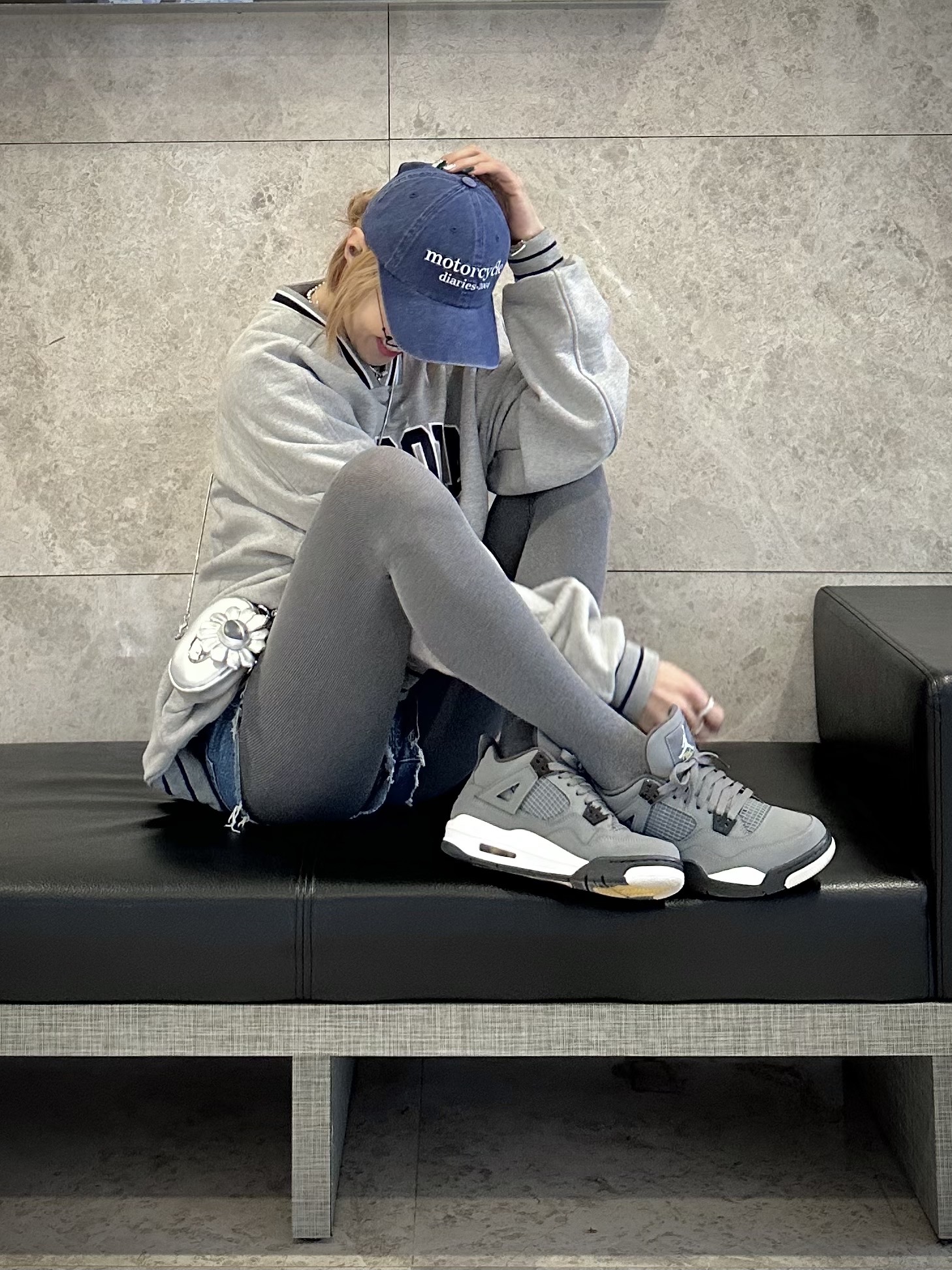 Jordan 4 Retro Cool Grey 2019 착용 스타일 - 1