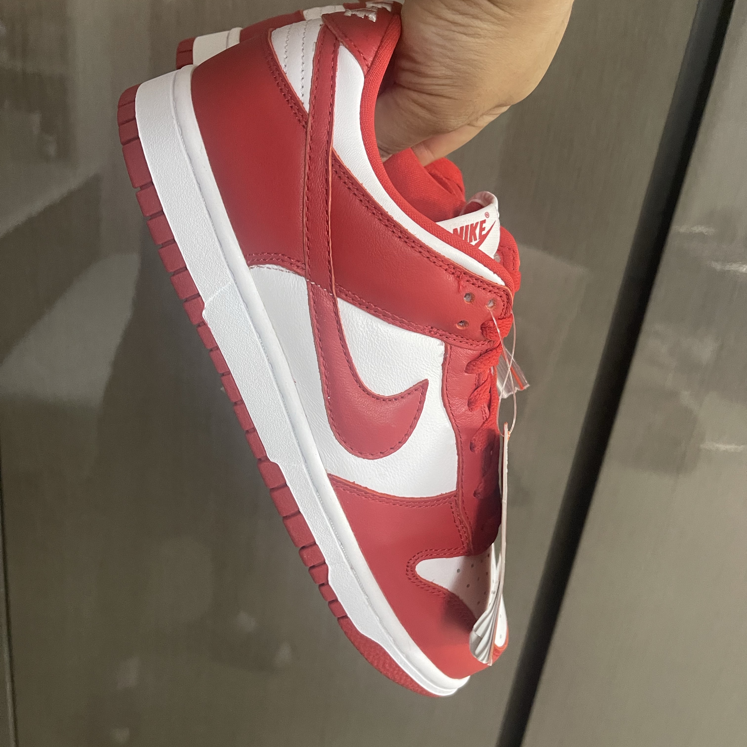 Nike Dunk Low SP White and University Red 2023 착용 스타일