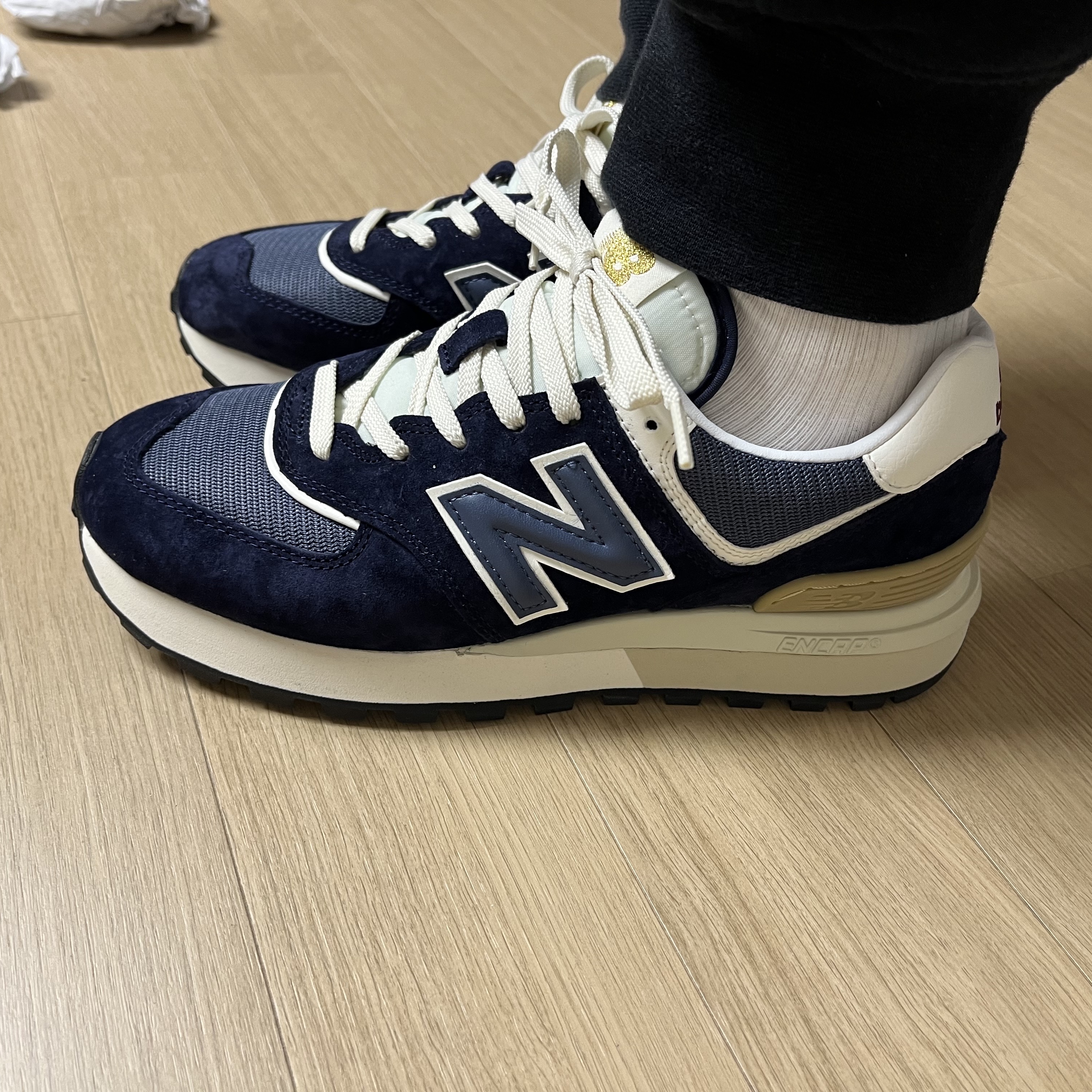 New Balance 574 Legacy Navy 착용 스타일