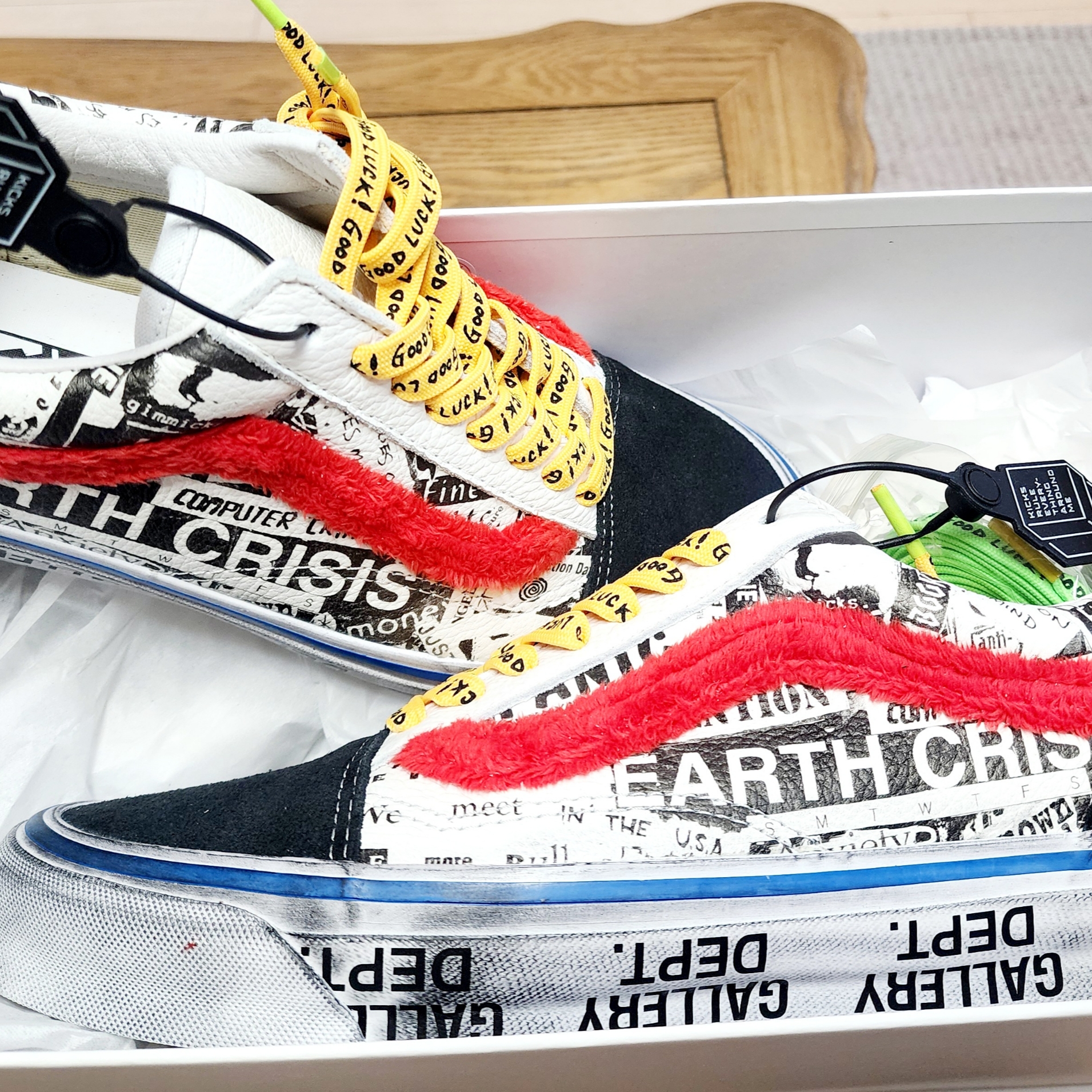 Vans Vault x Gallery Dept. OG Old Skool LX 착용 스타일