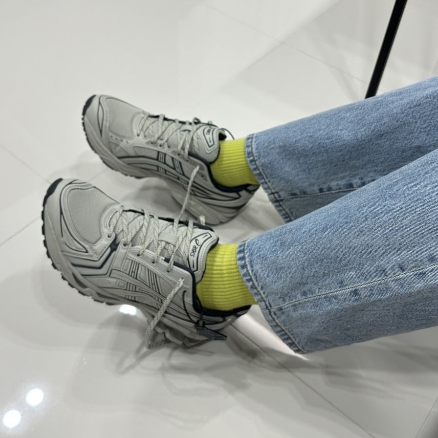 Asics Gel-Kayano 14 Earthenware Pack White Sage Graphite Grey 착용 스타일